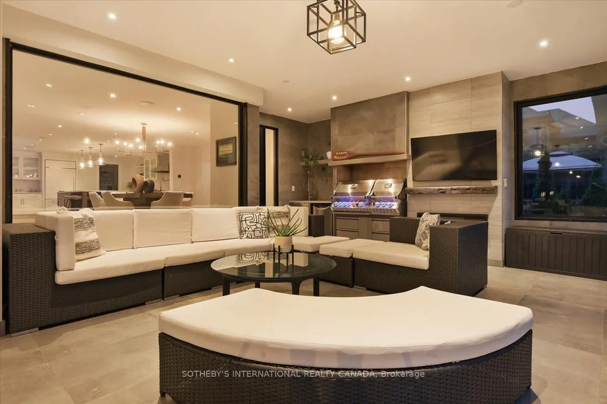 102 Cumberland Drive