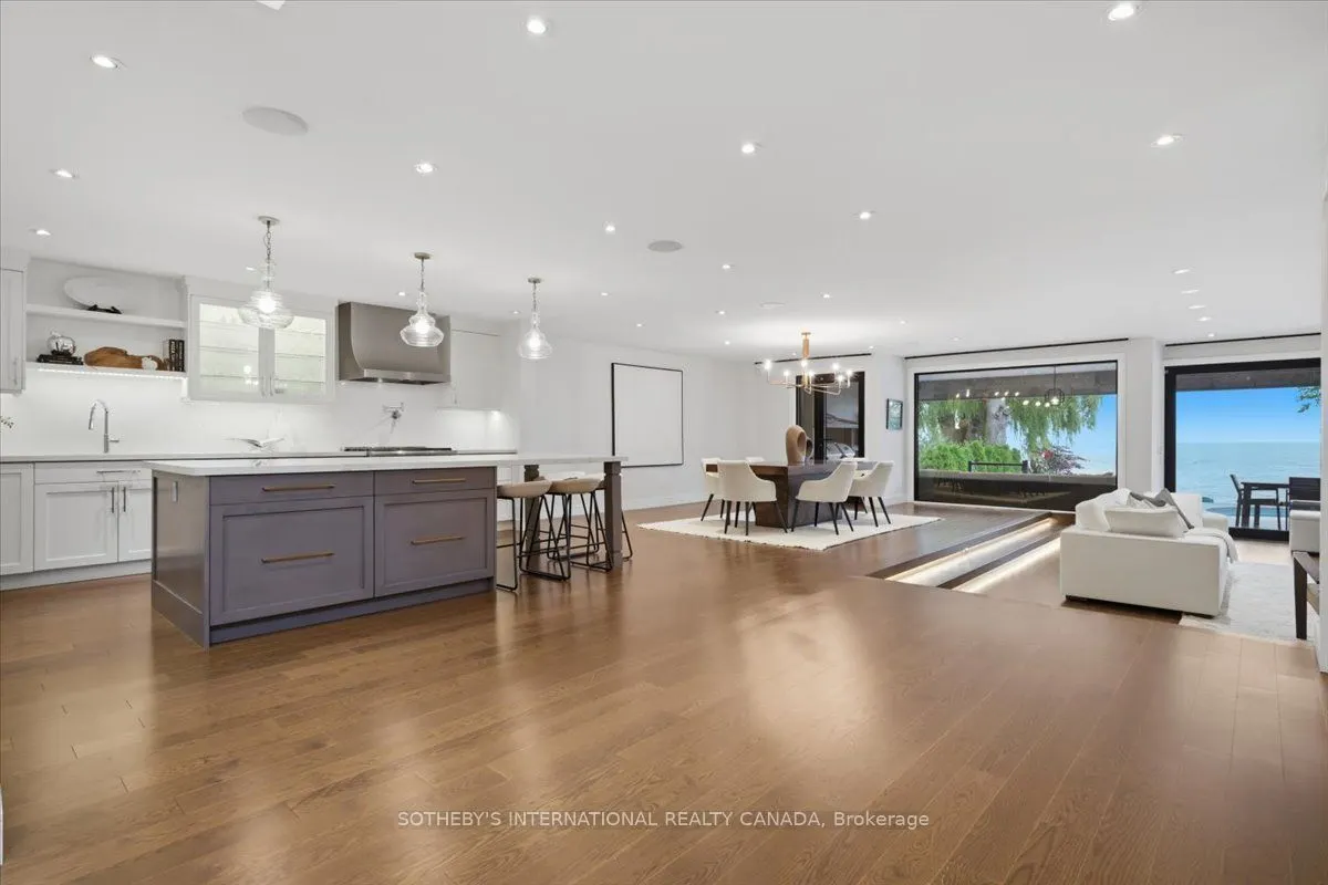 102 Cumberland Drive