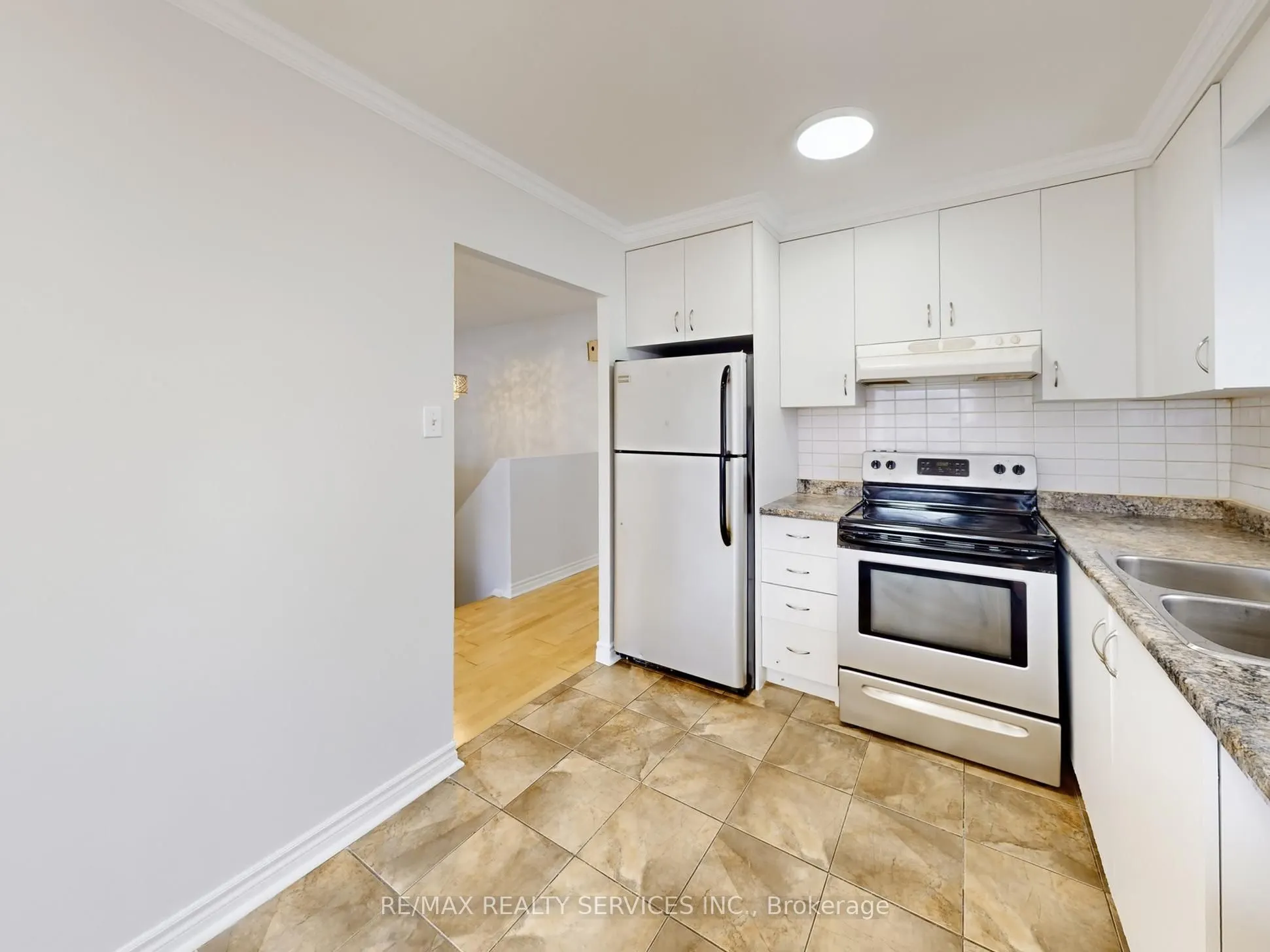 9 Glenridge Road