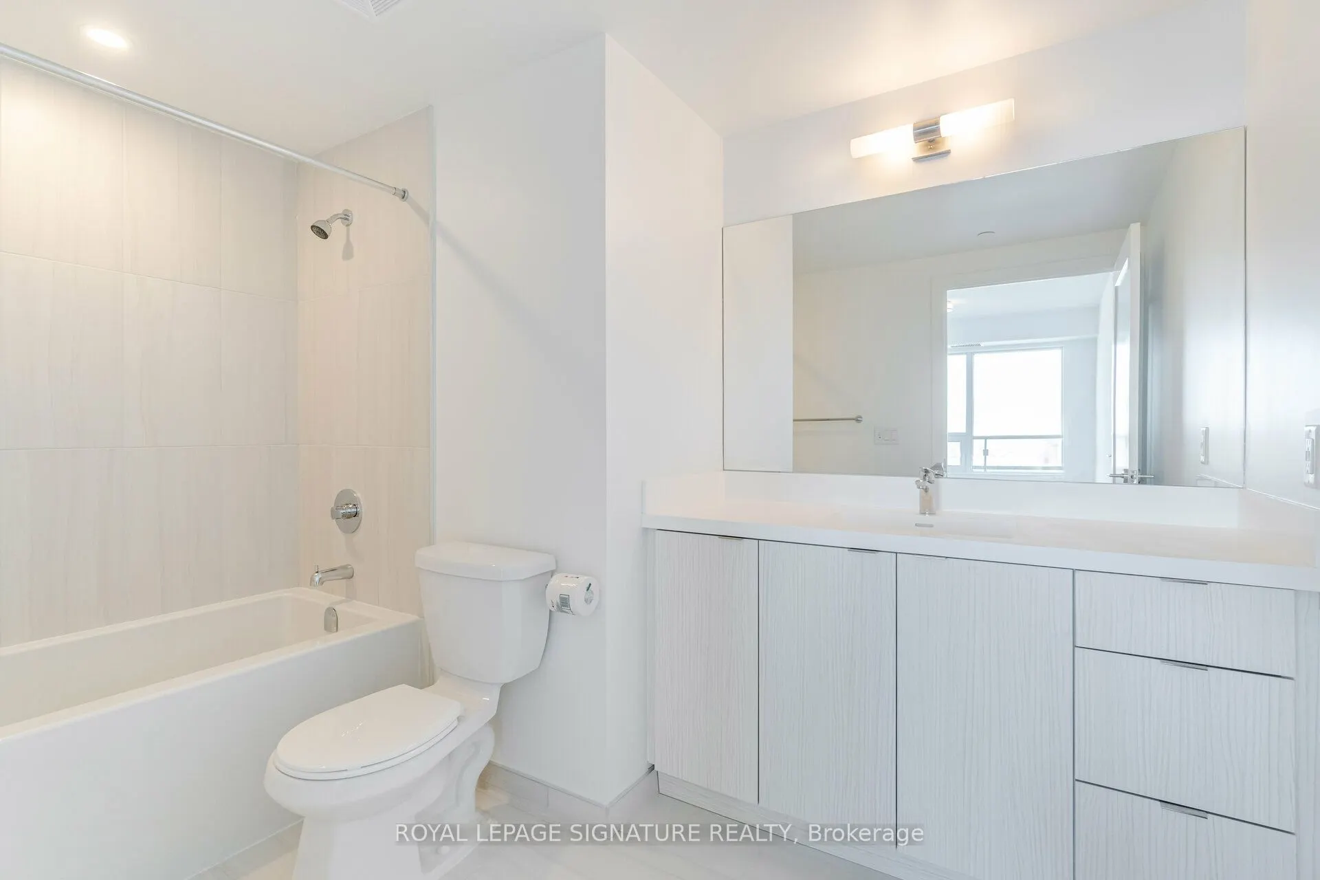 10 Eva Road #2705