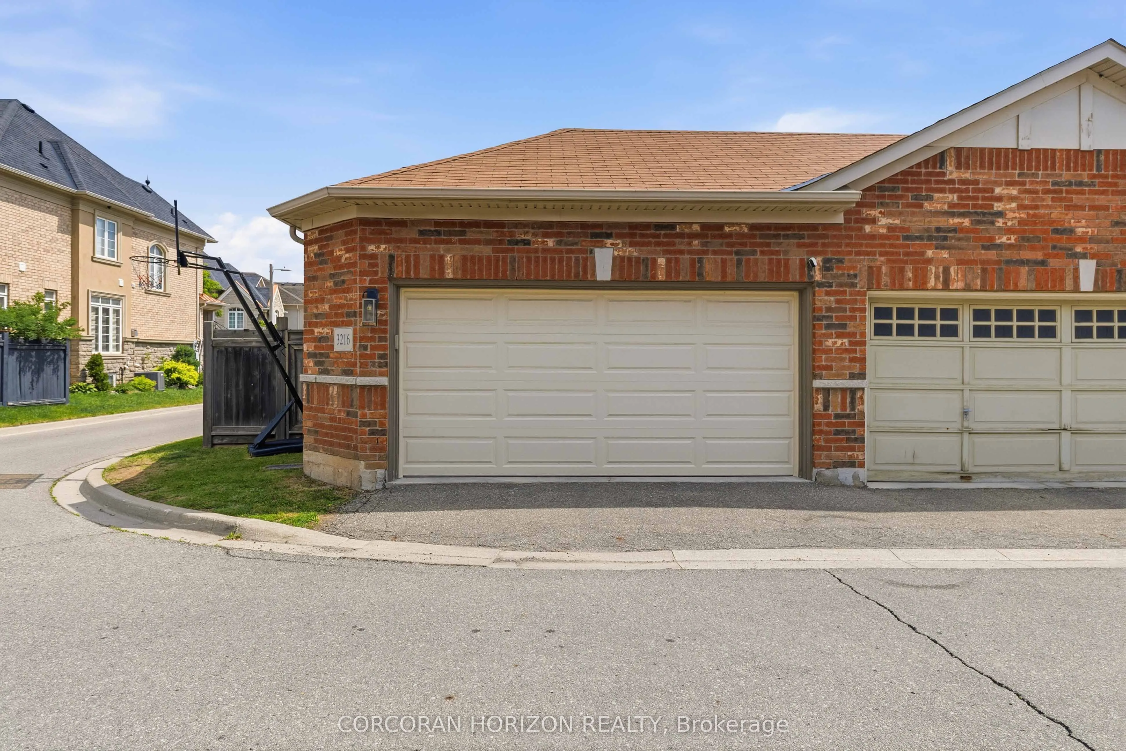3216 Robert Brown Boulevard