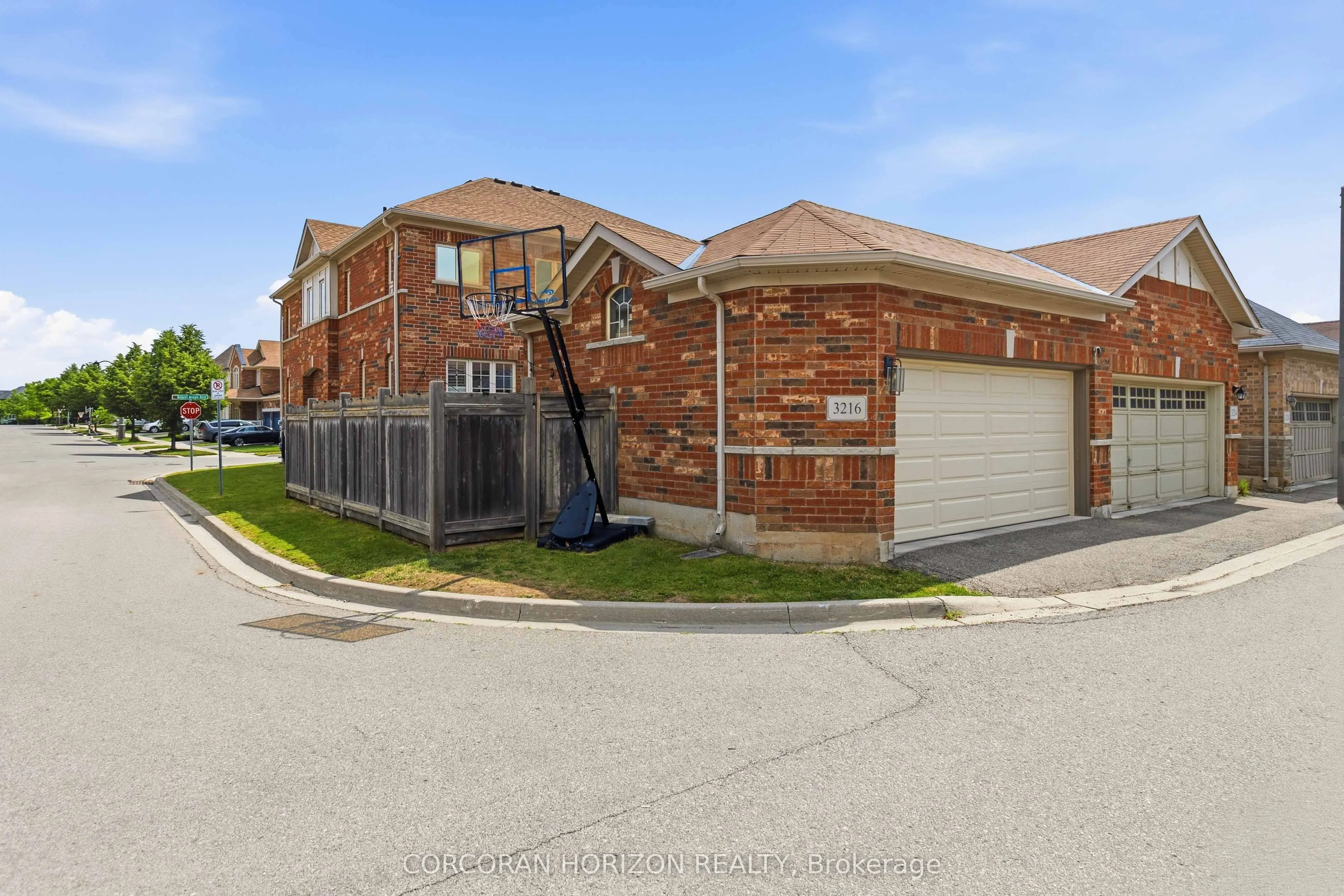 3216 Robert Brown Boulevard