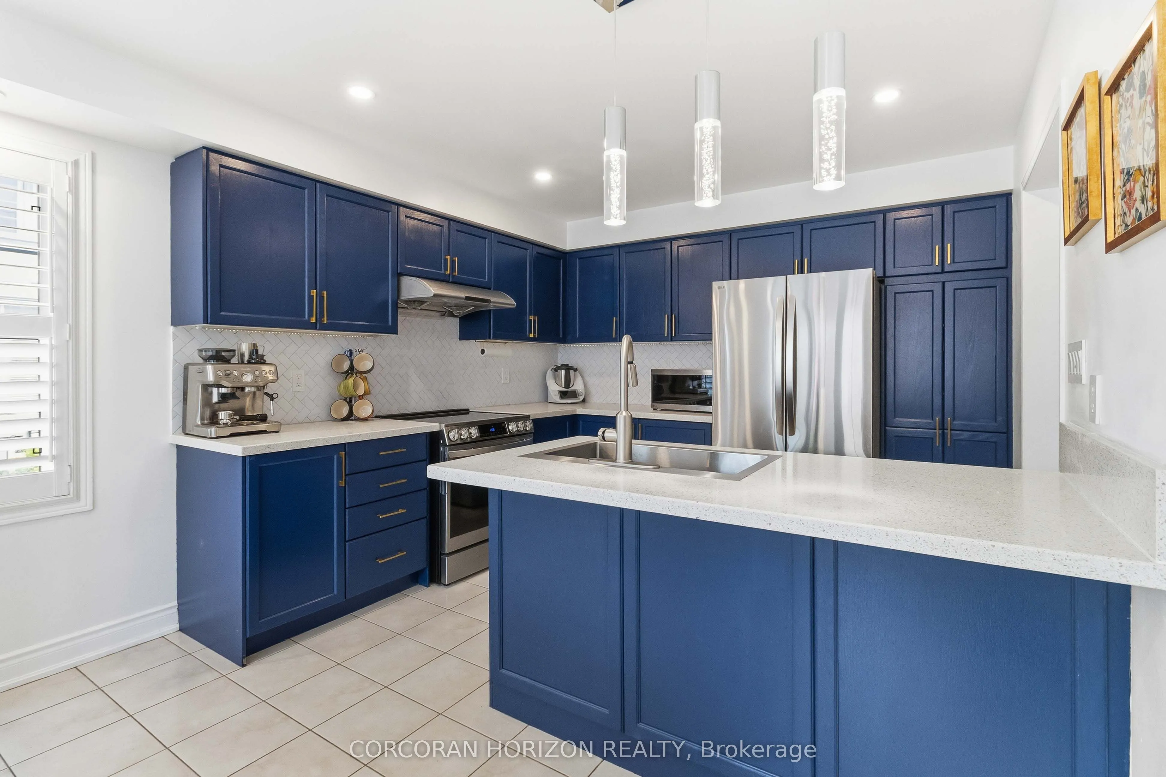 3216 Robert Brown Boulevard
