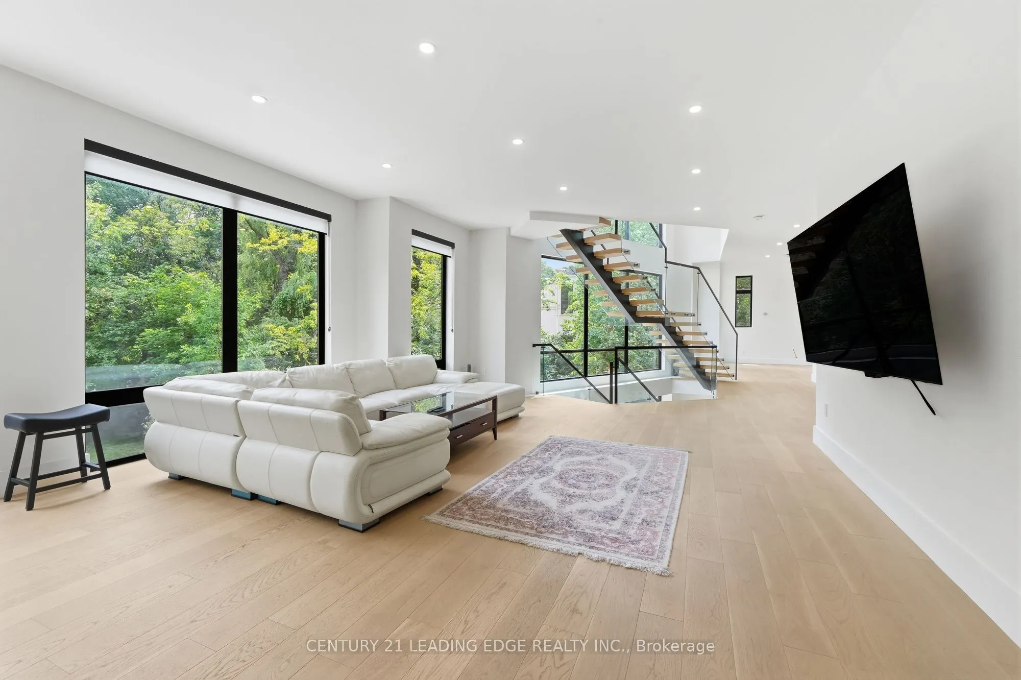 1362 Devon Road