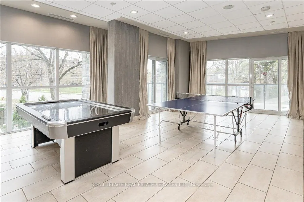 551 Maple Avenue #615