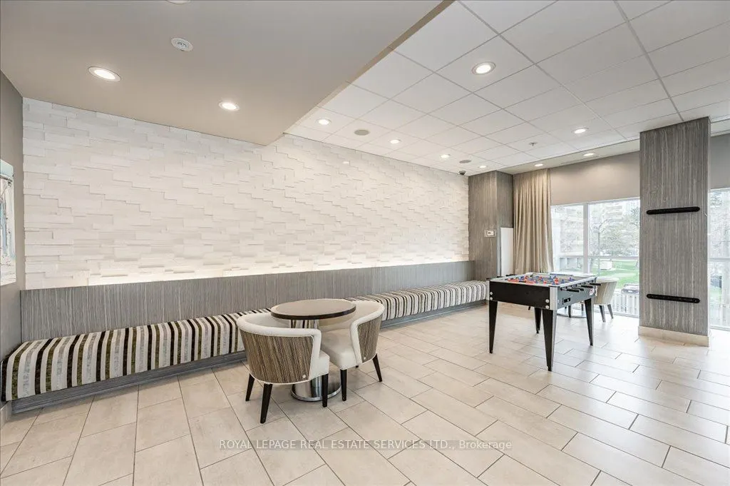 551 Maple Avenue #615