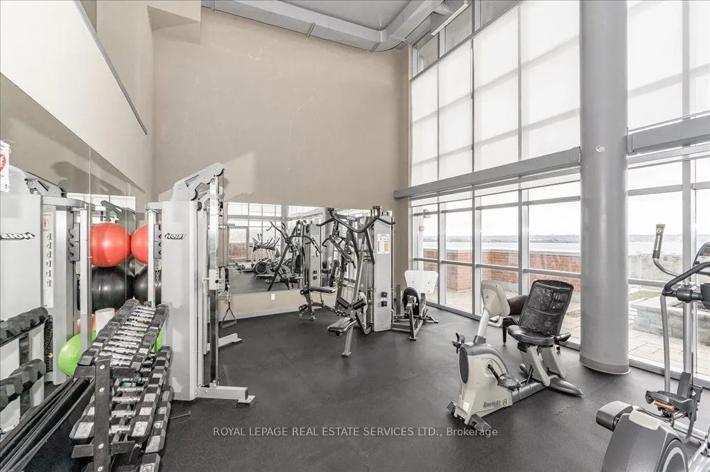 551 Maple Avenue #615