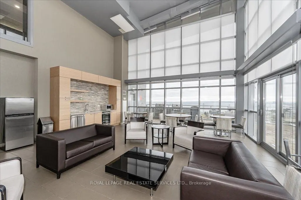 551 Maple Avenue #615