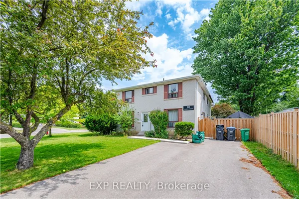 33 Earlsdale Crescent