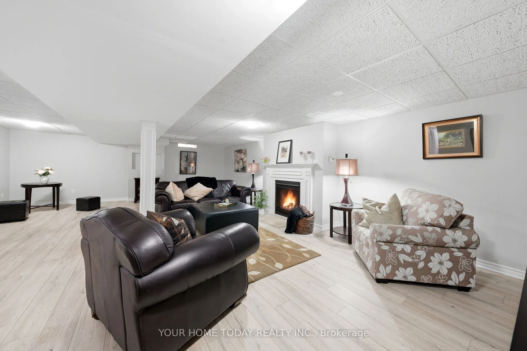 96 Lauchlin Crescent
