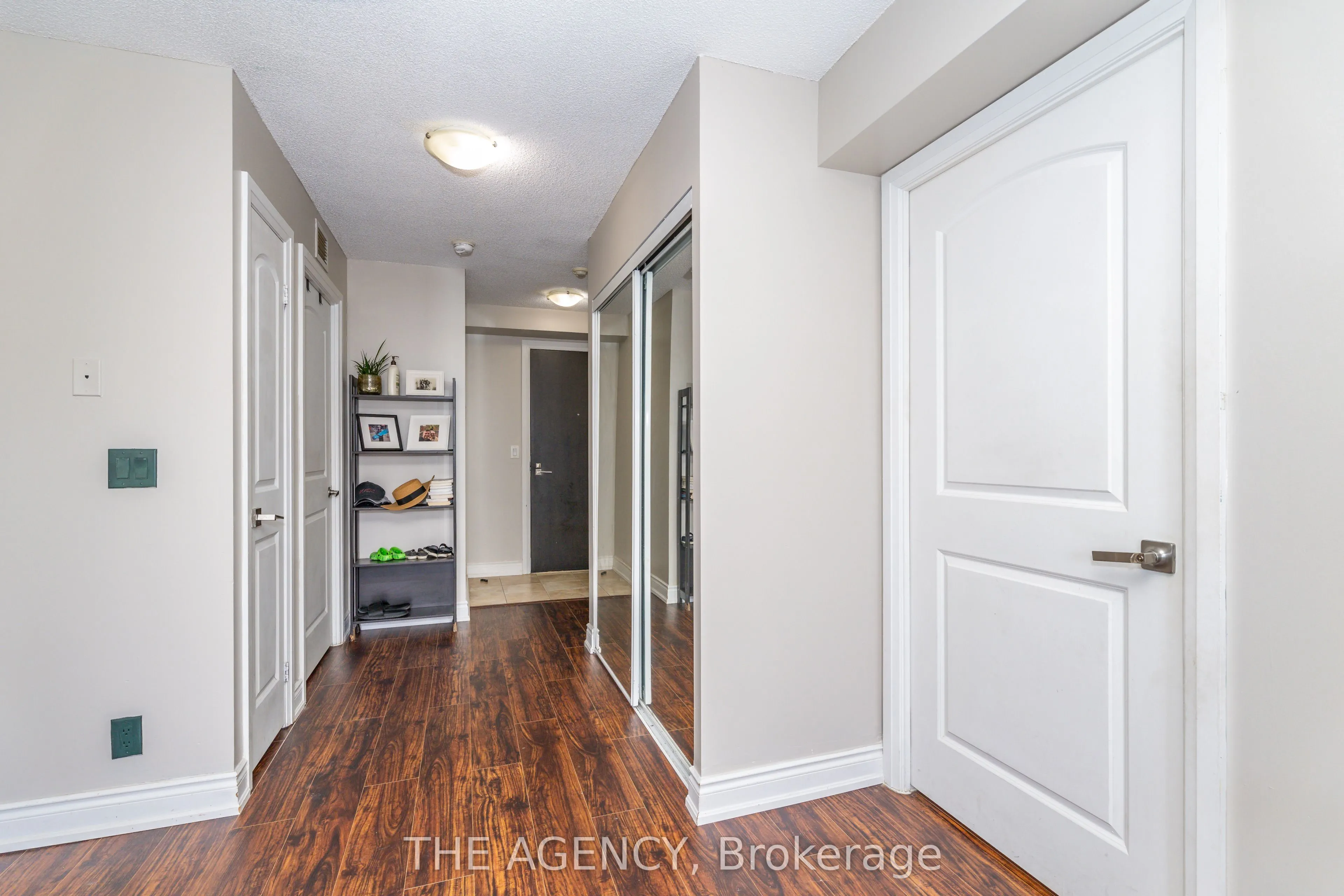 1070 Sheppard Avenue #1004