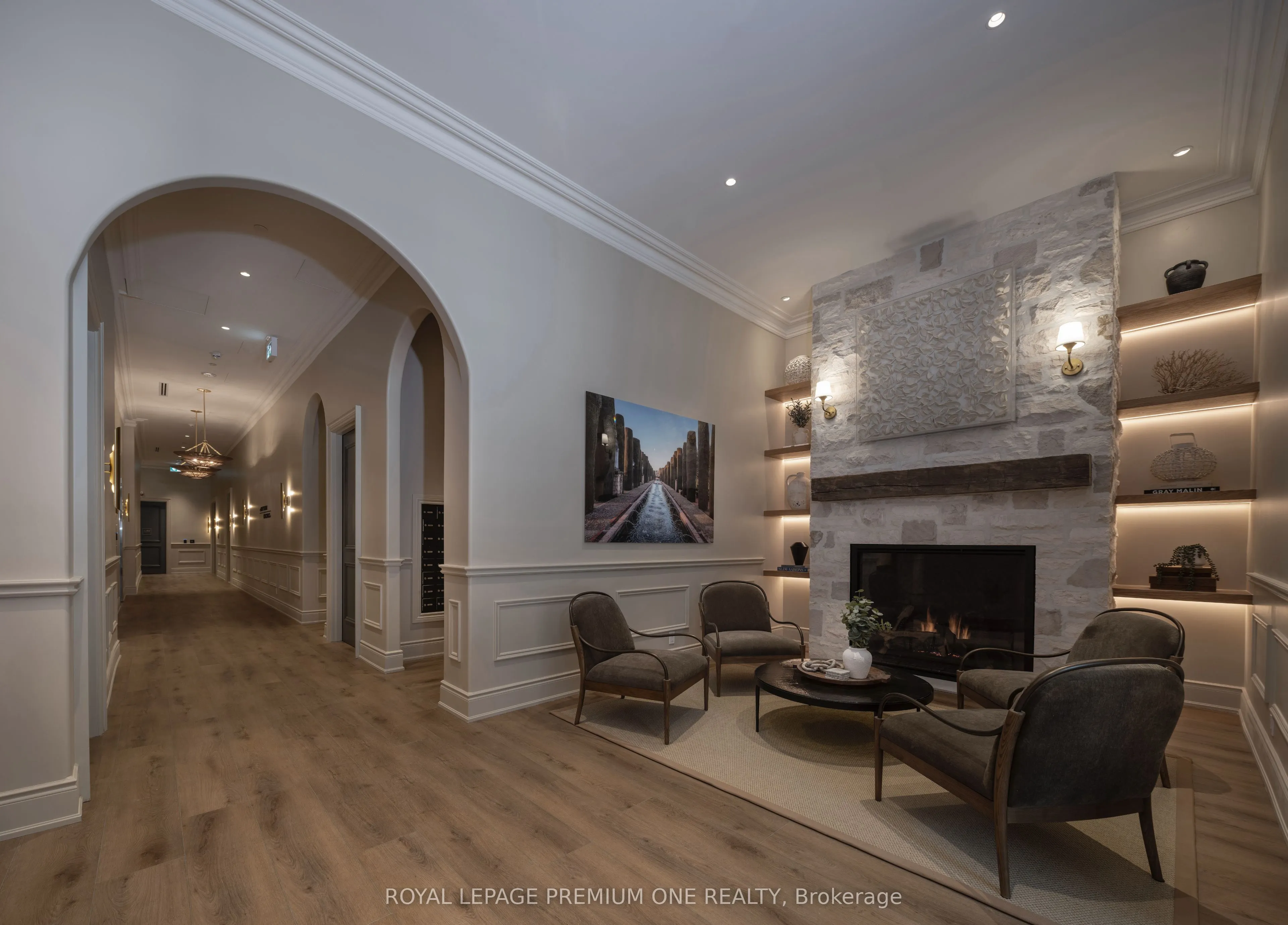 38 Earlington Avenue #304