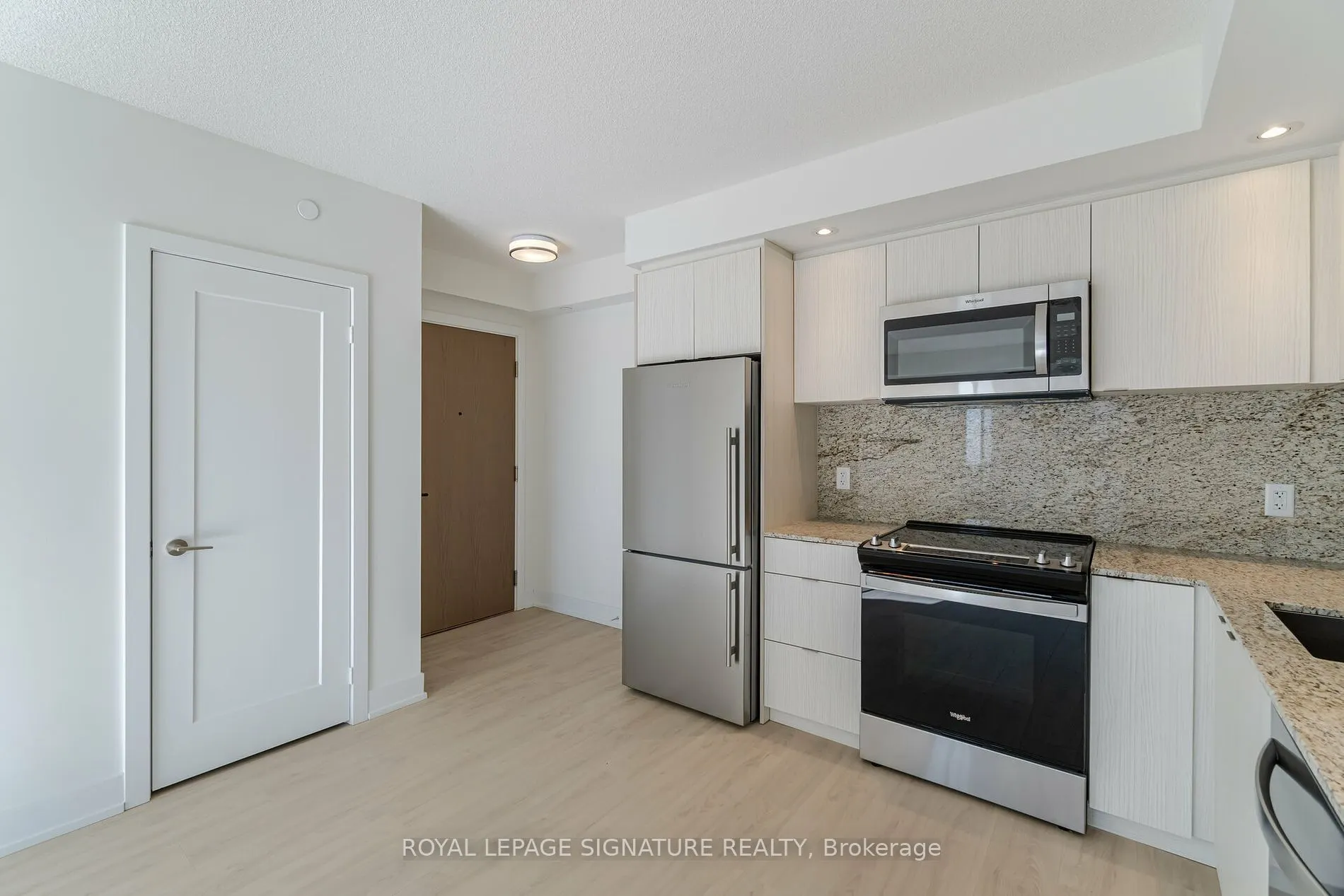10 Eva Road #2701