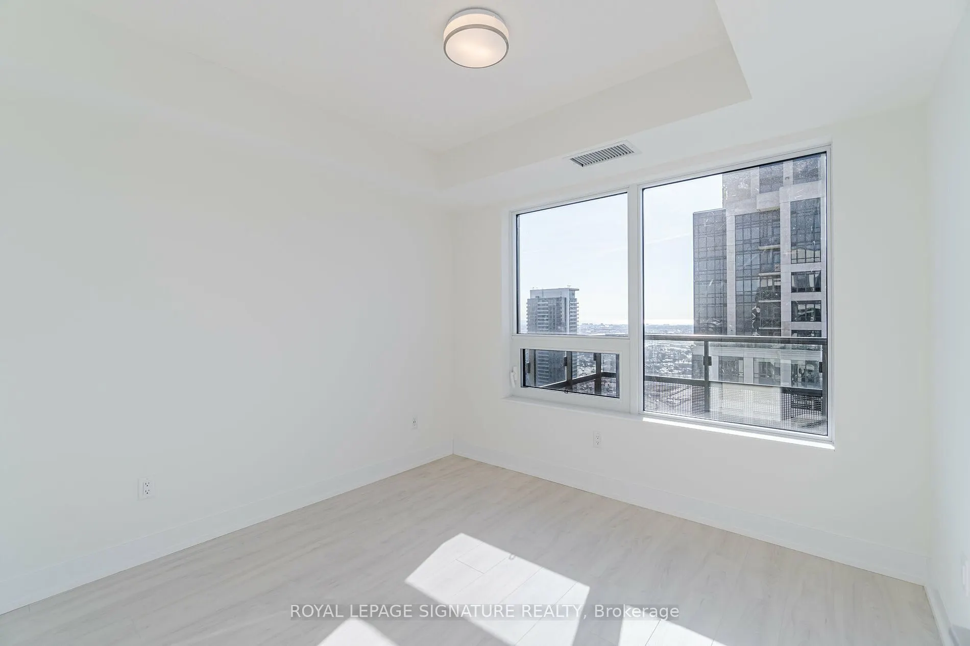 10 Eva Road #2701