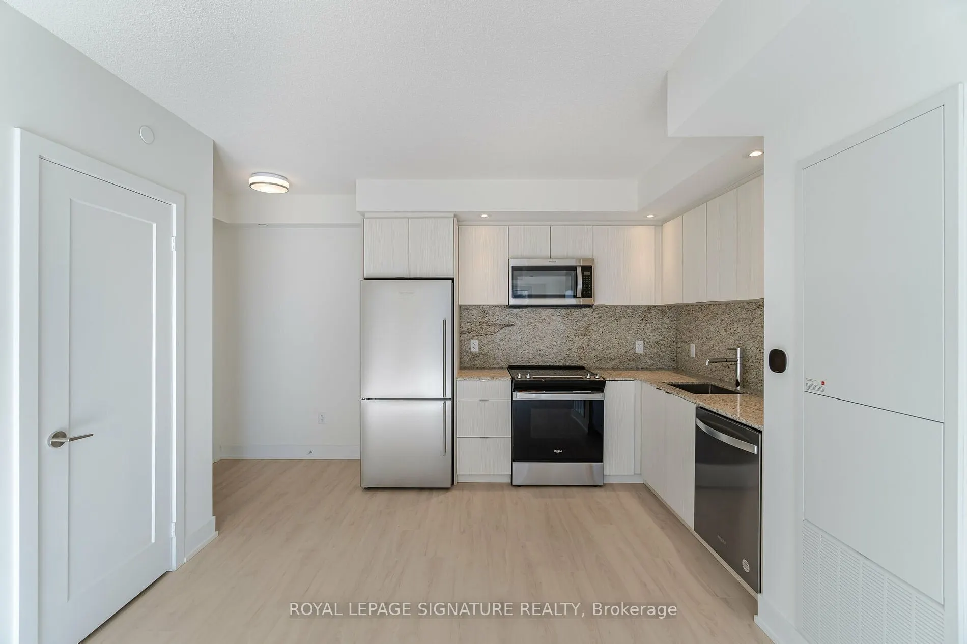 10 Eva Road #2701