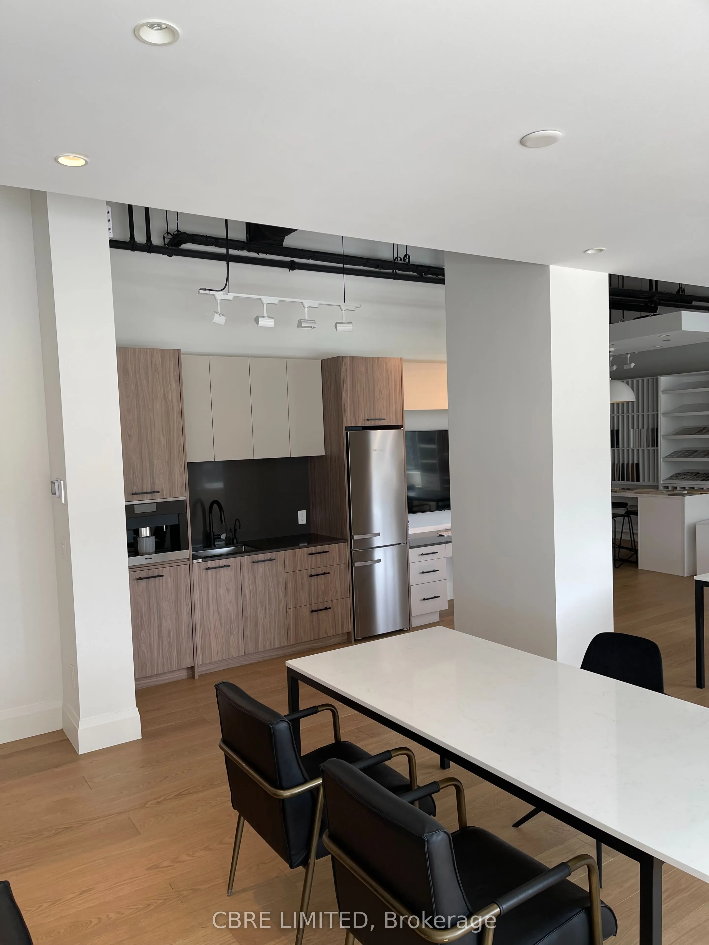 2520 Eglinton Avenue W #201 & 202
