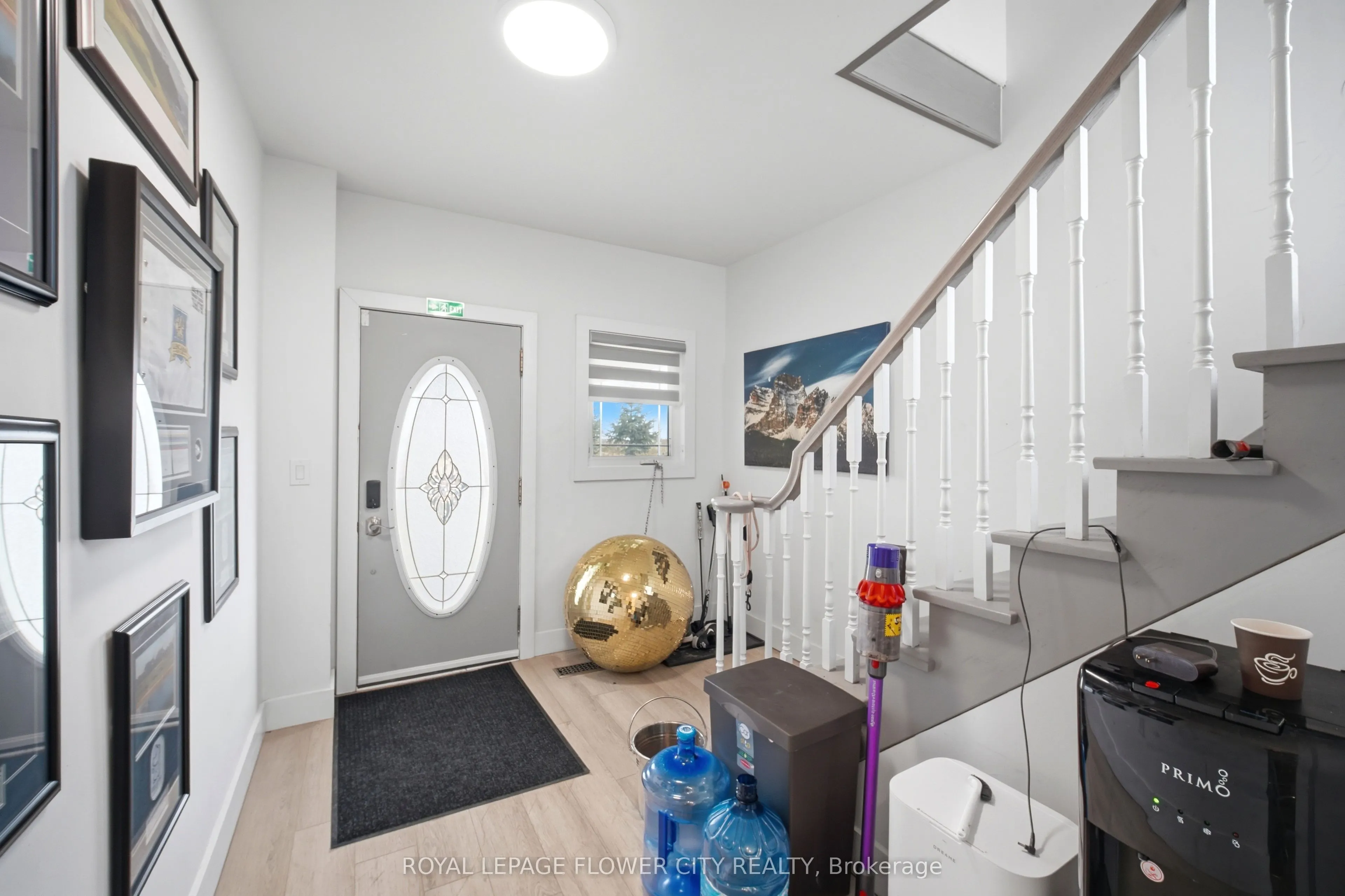 2483 Burnhamthorpe Road