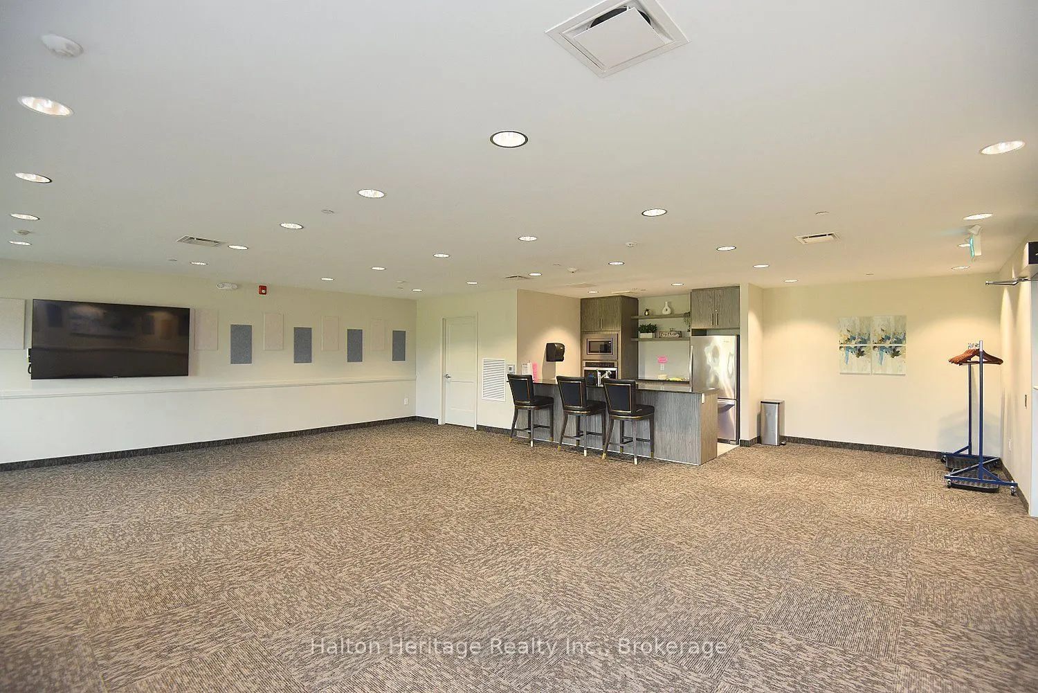 830 Megson Terrace #114