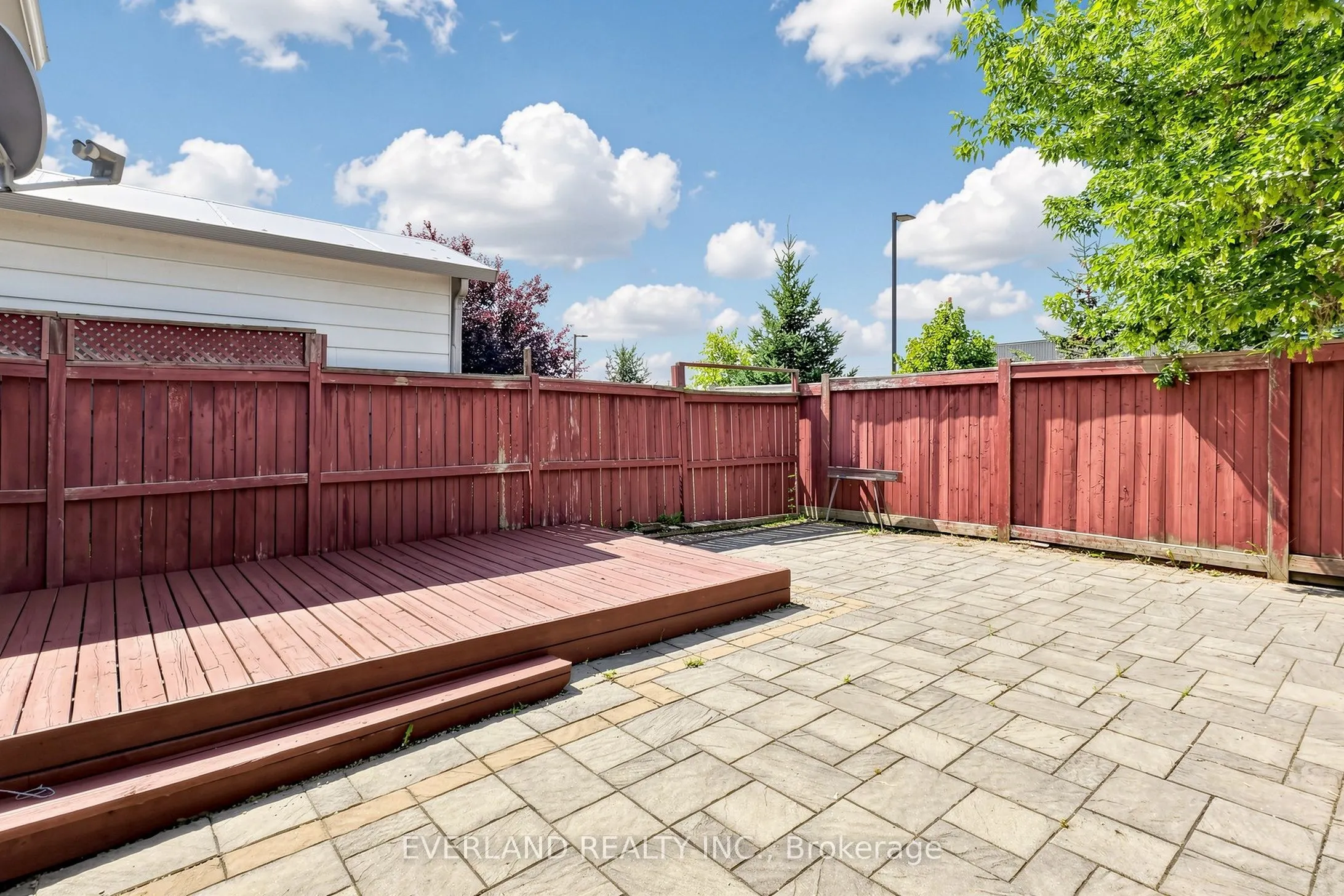 5588 Highbank Road
