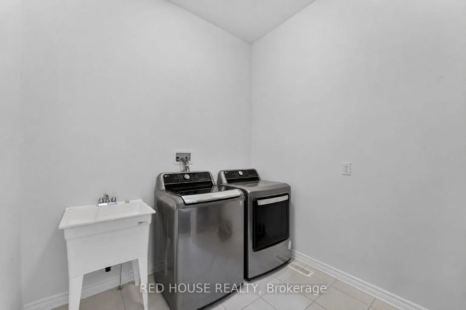 1262 Trudeau Drive
