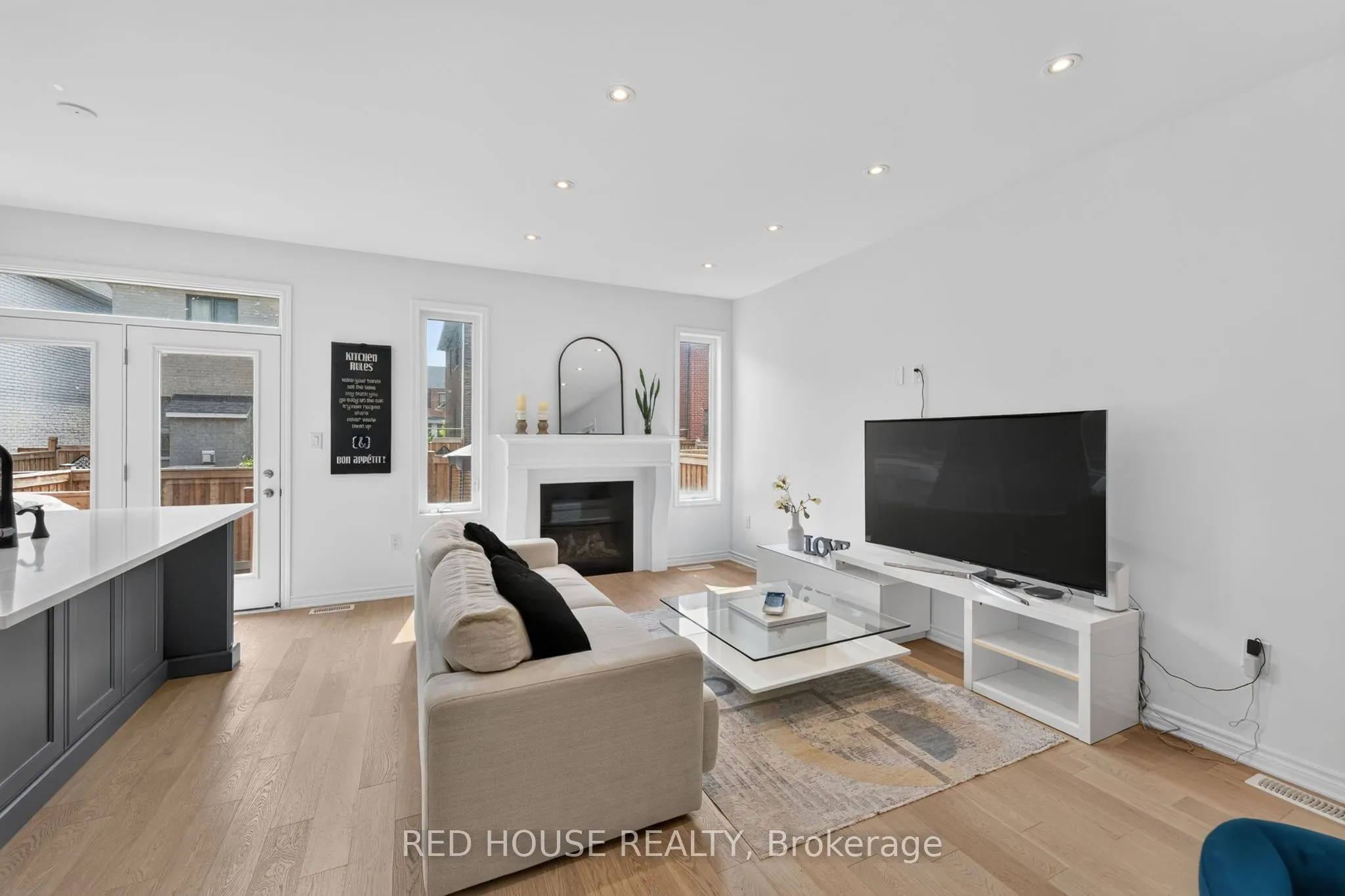 1262 Trudeau Drive