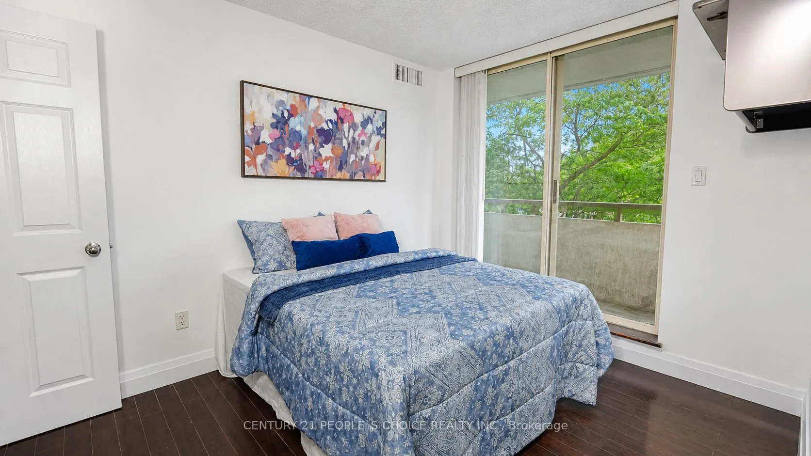 30 Malta Avenue #302