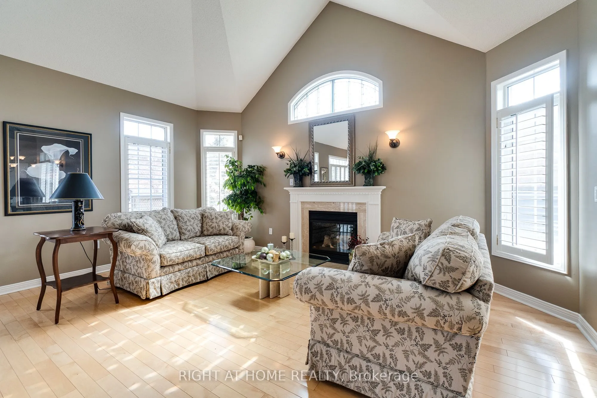 4280 Taywood Drive #15