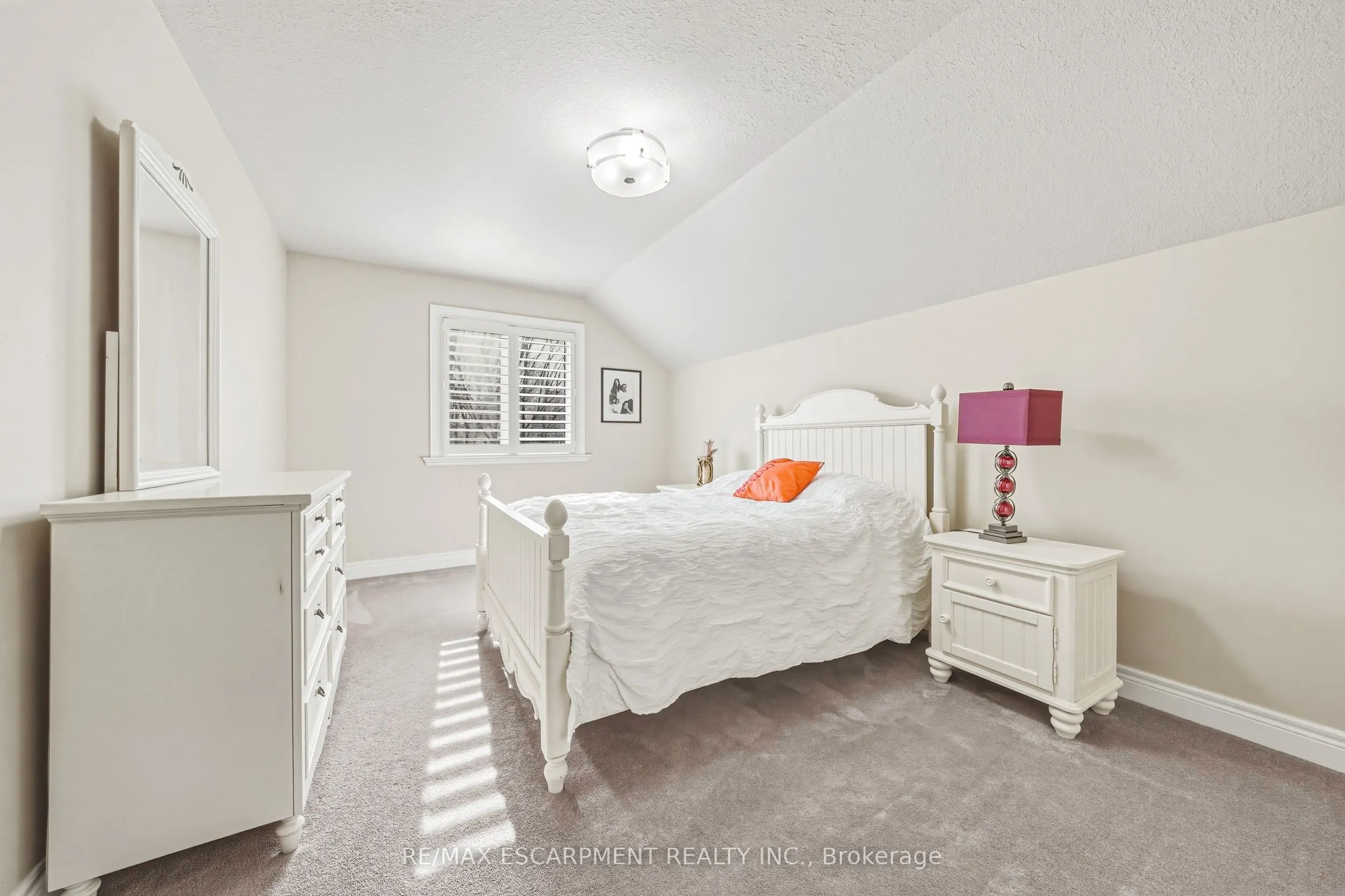 976 Shadeland Avenue #3
