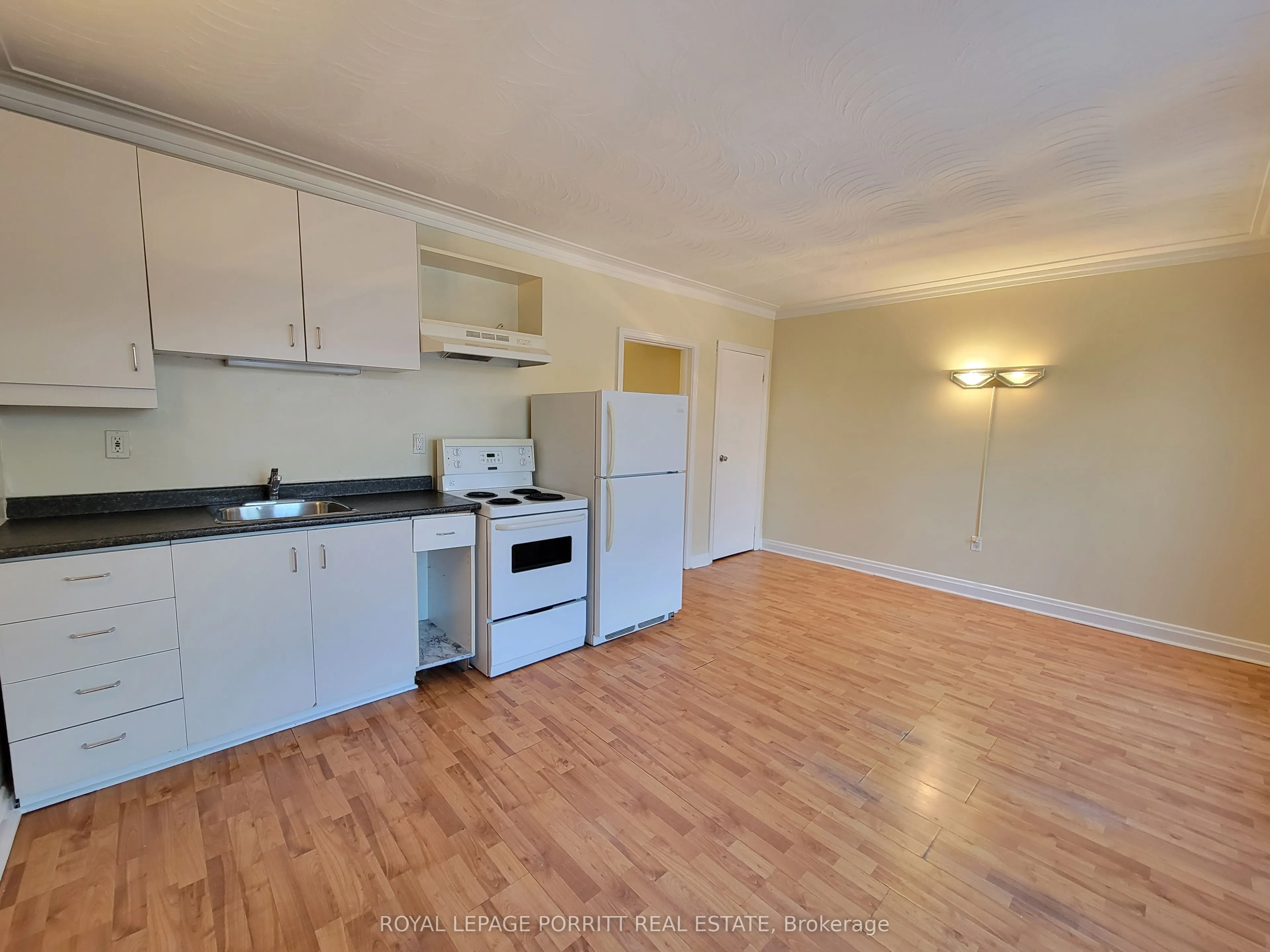 3295 Lake Shore Boulevard W #A