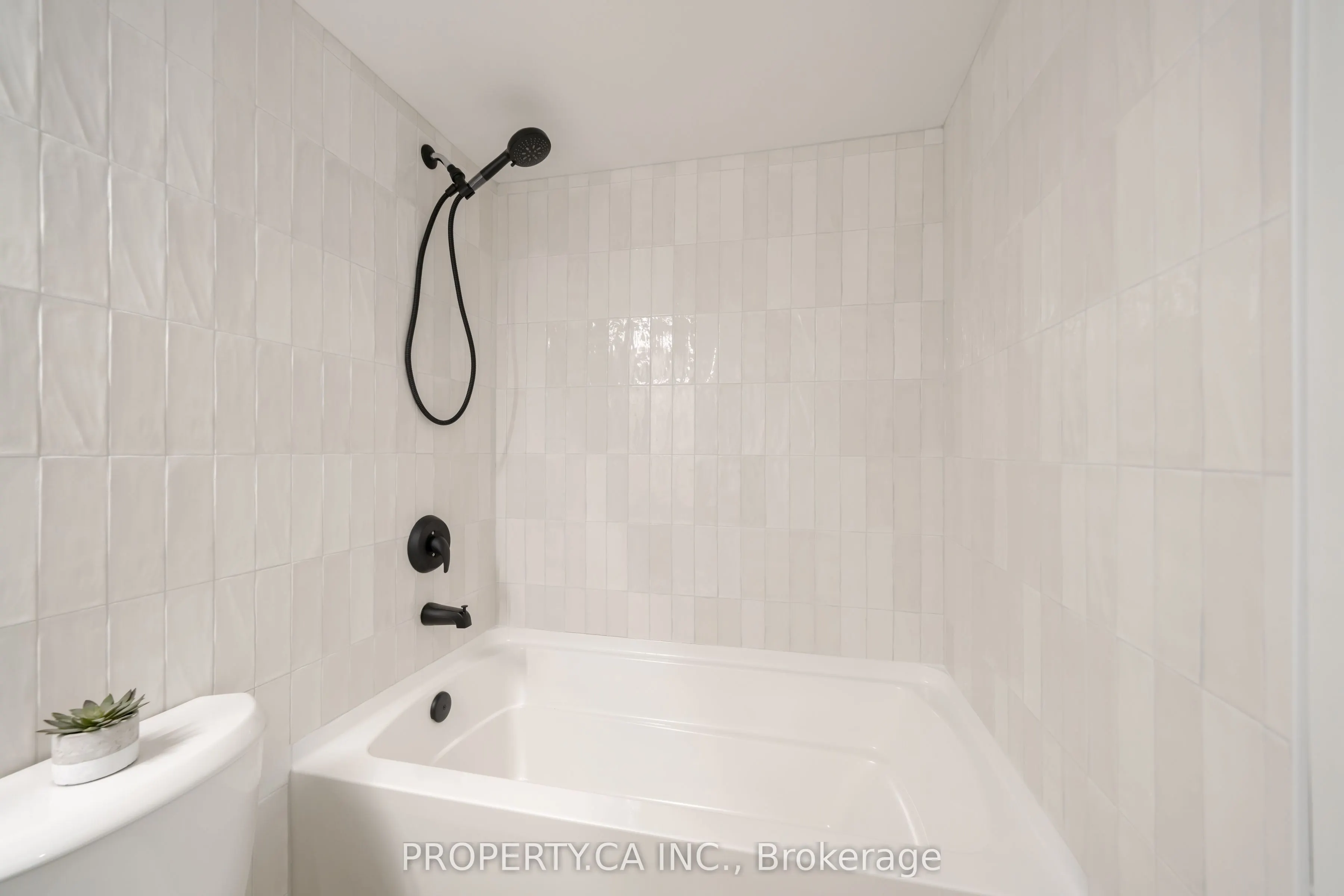 830 Lawrence Avenue #1201