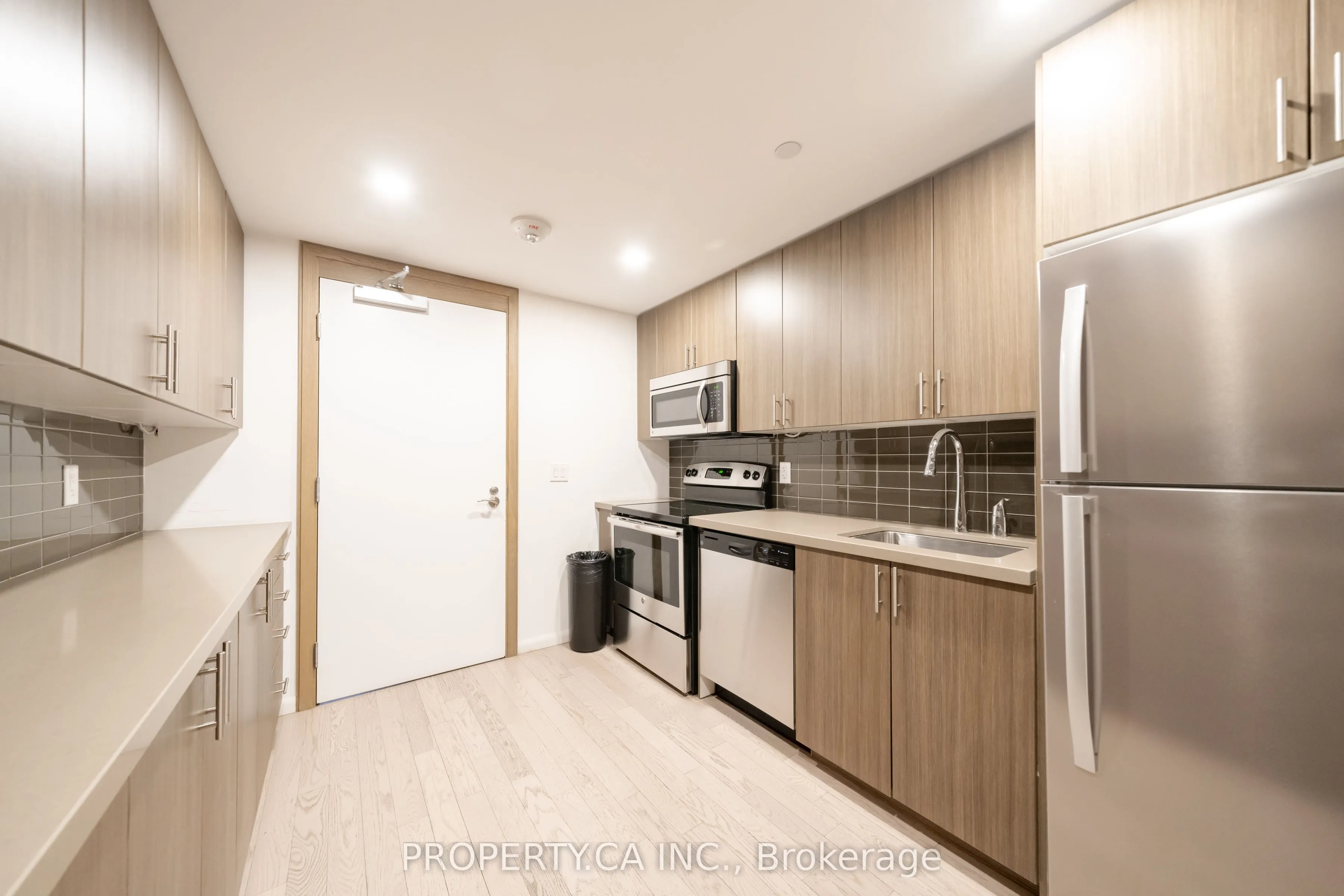 830 Lawrence Avenue #1201