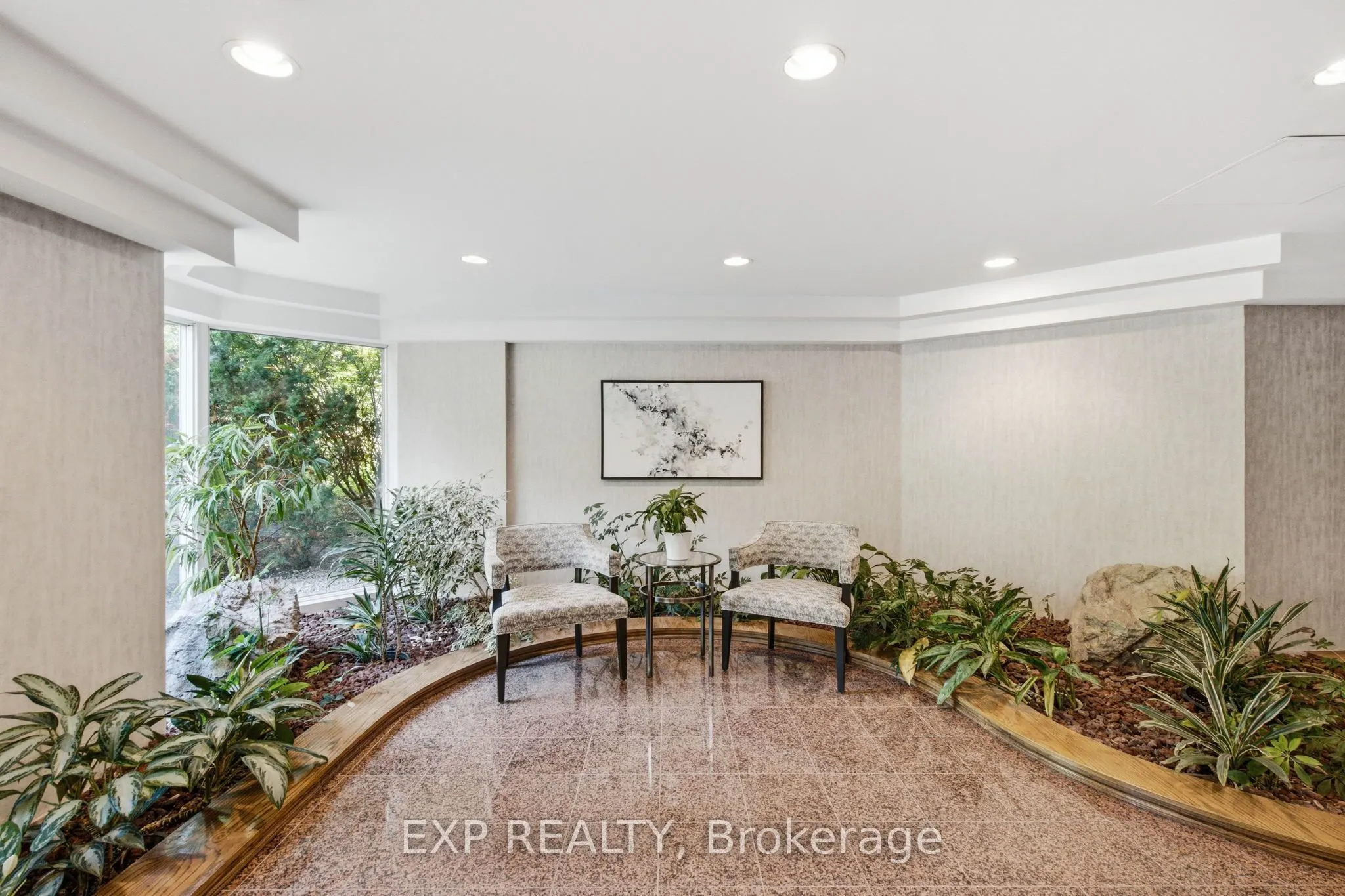 1903 Pilgrims Way #302