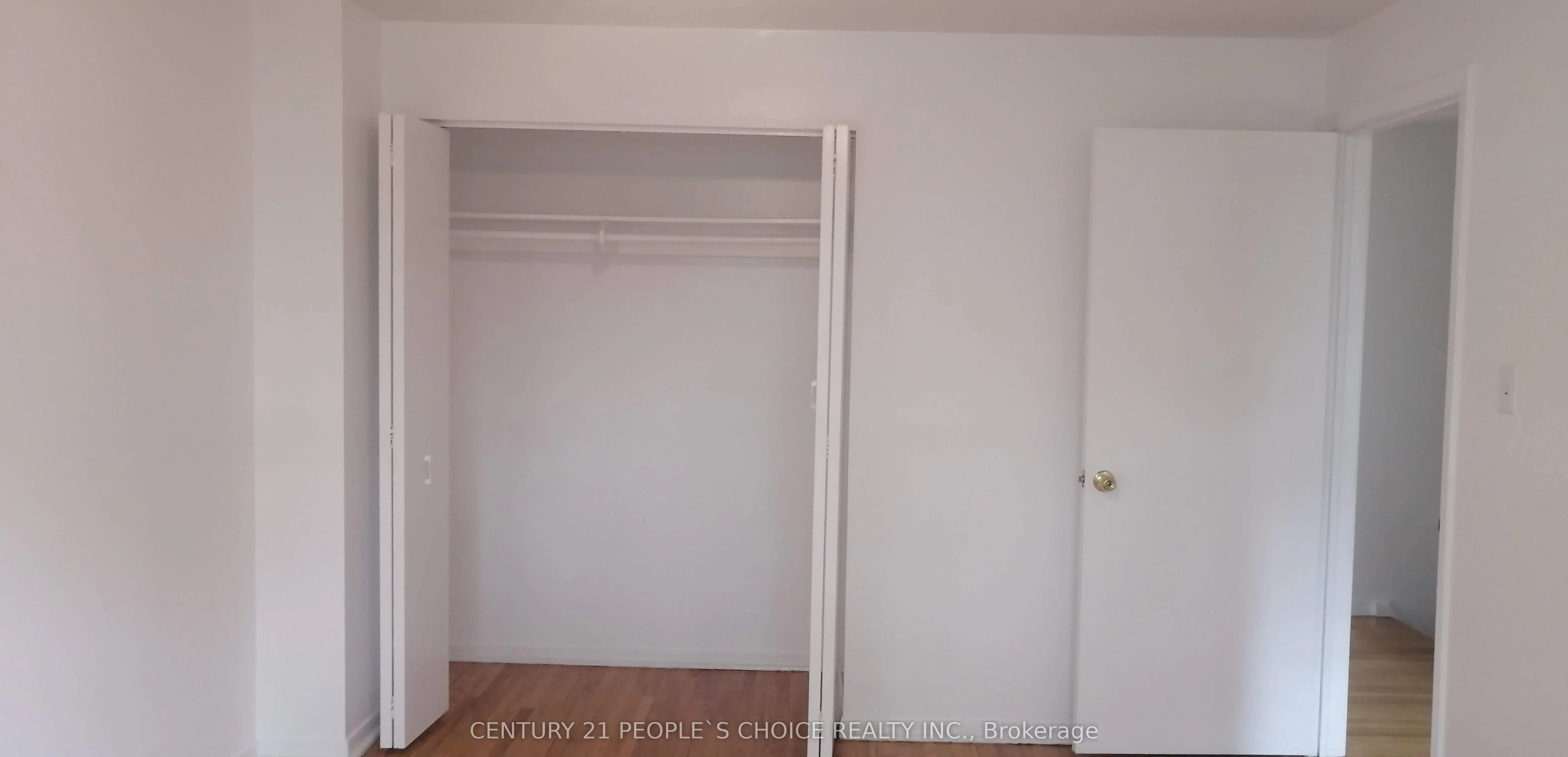 17 Gosford Boulevard #9