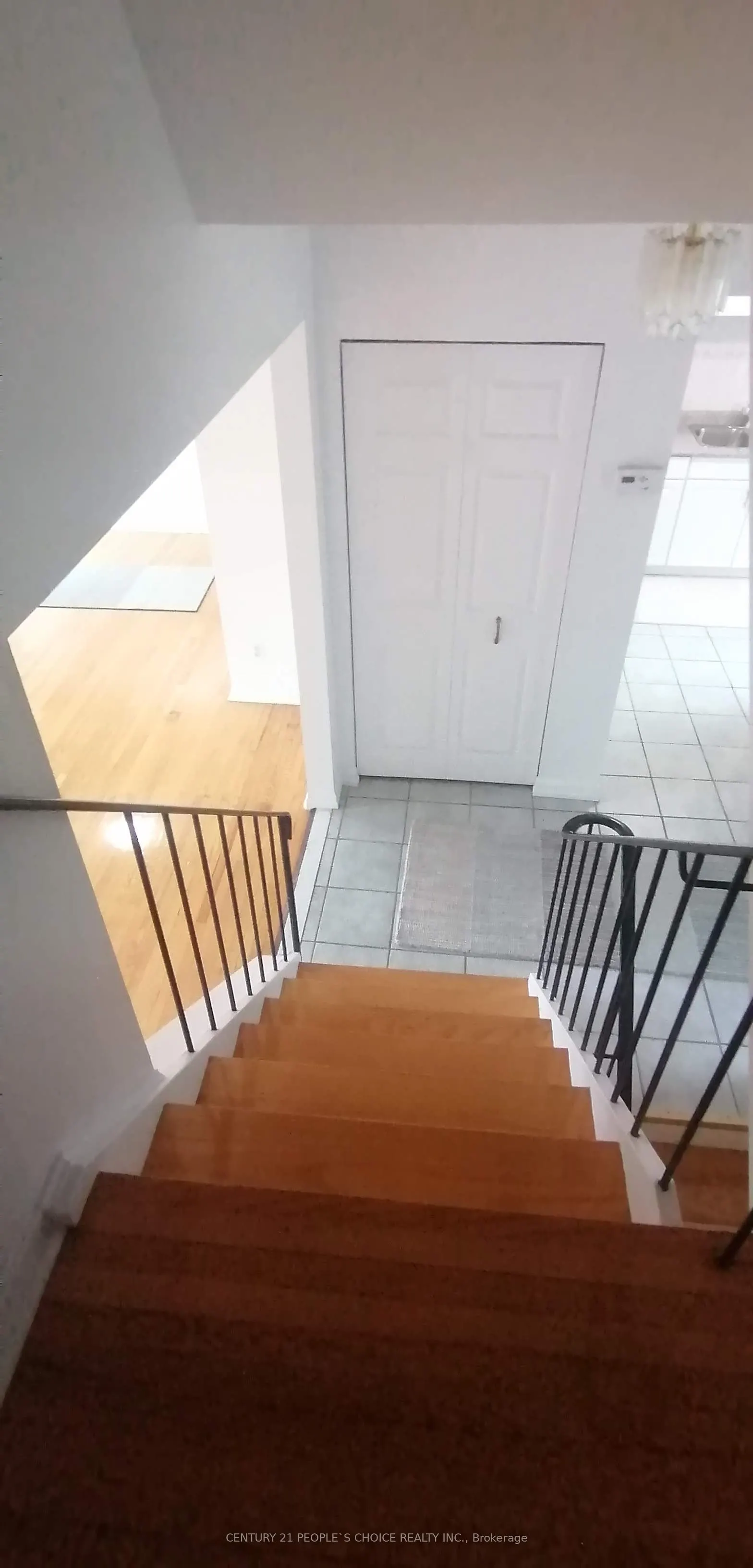 17 Gosford Boulevard #9