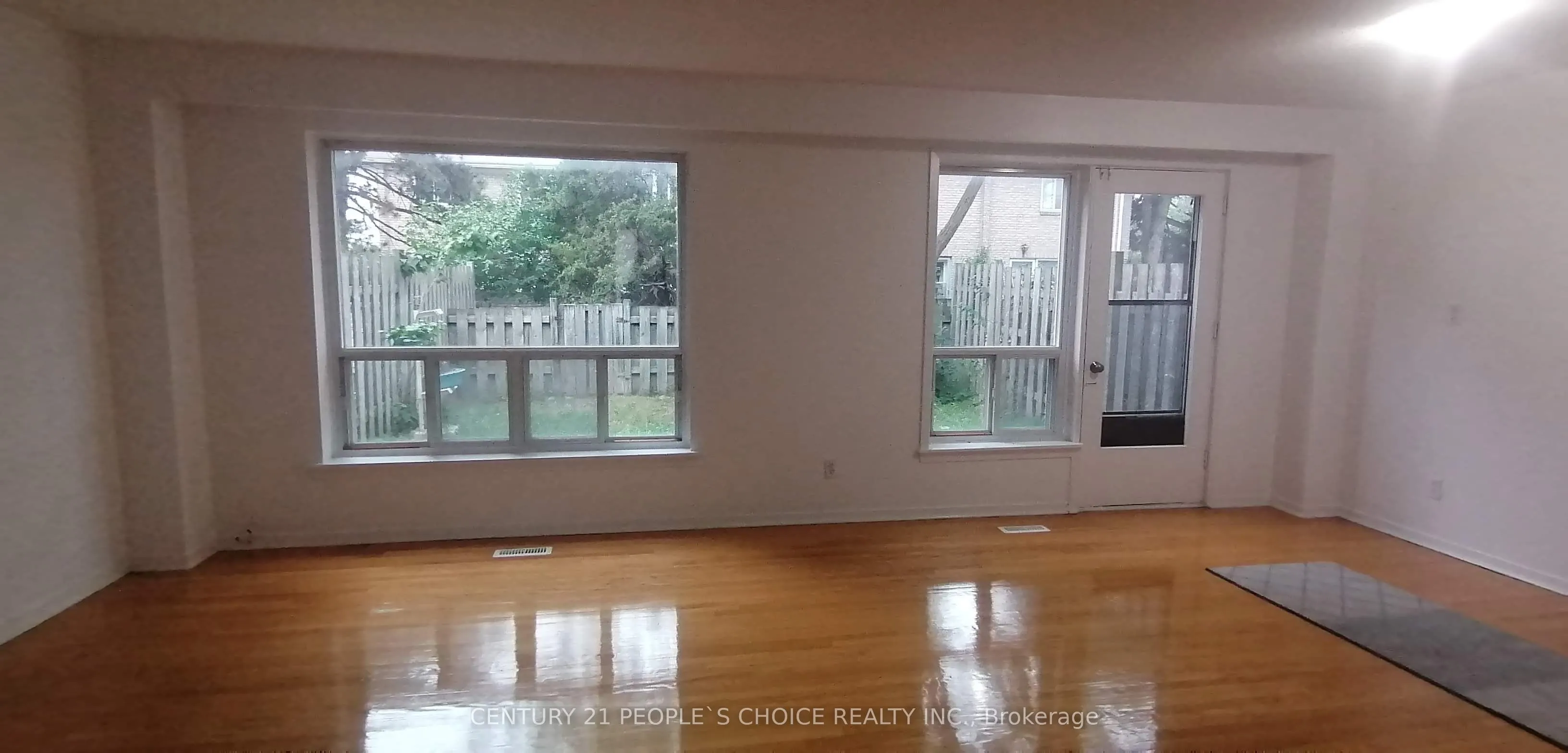 17 Gosford Boulevard #9