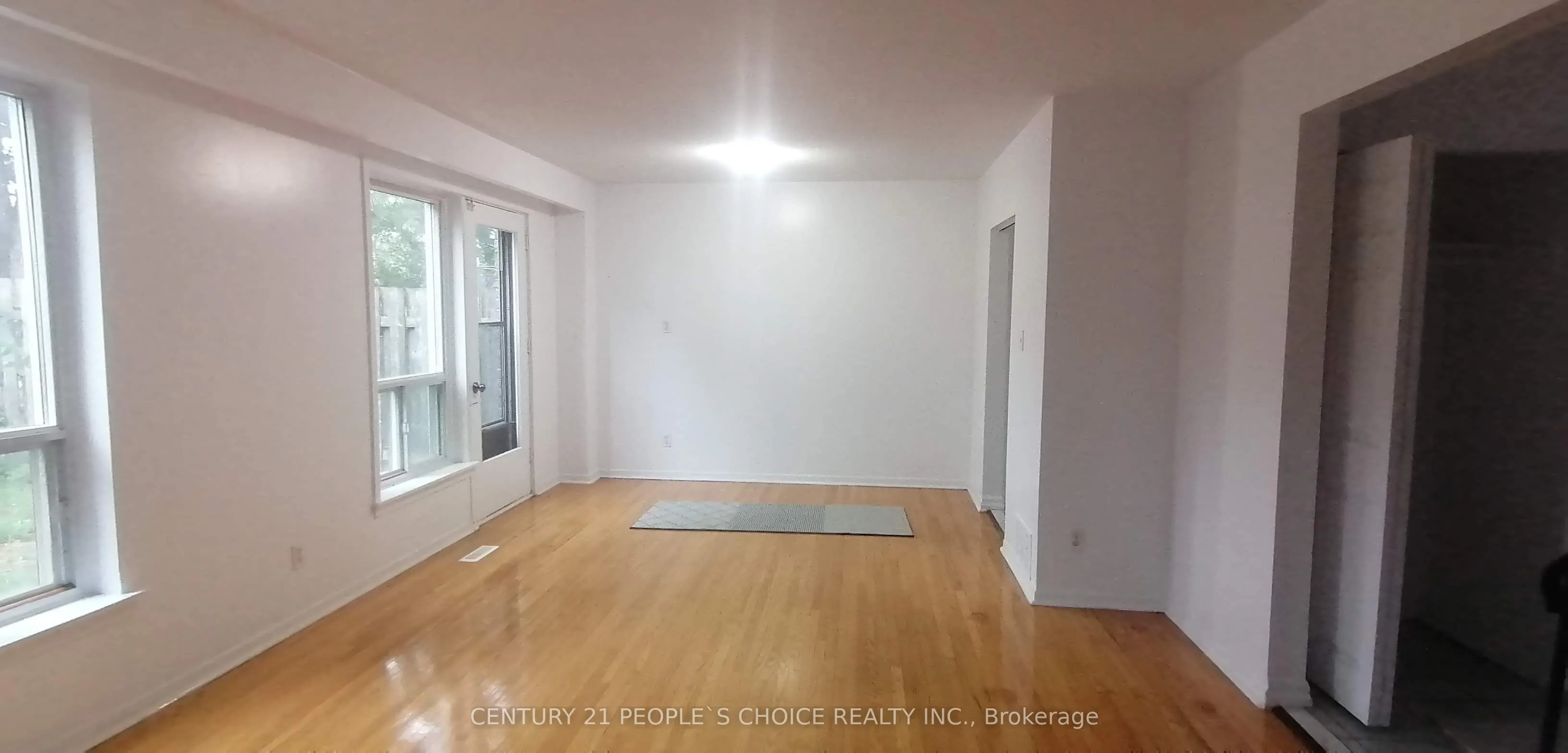 17 Gosford Boulevard #9