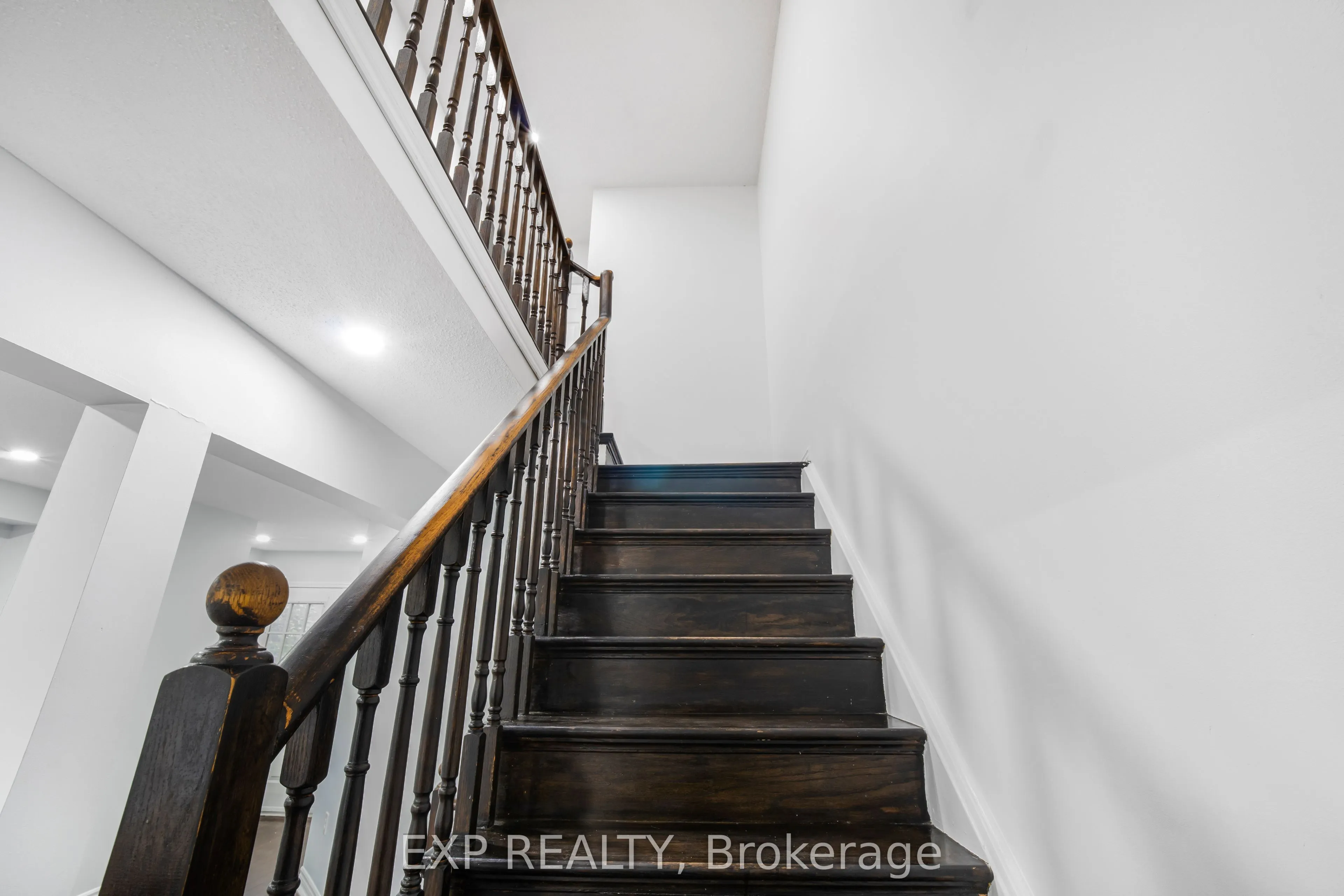 128 Olympia Crescent
