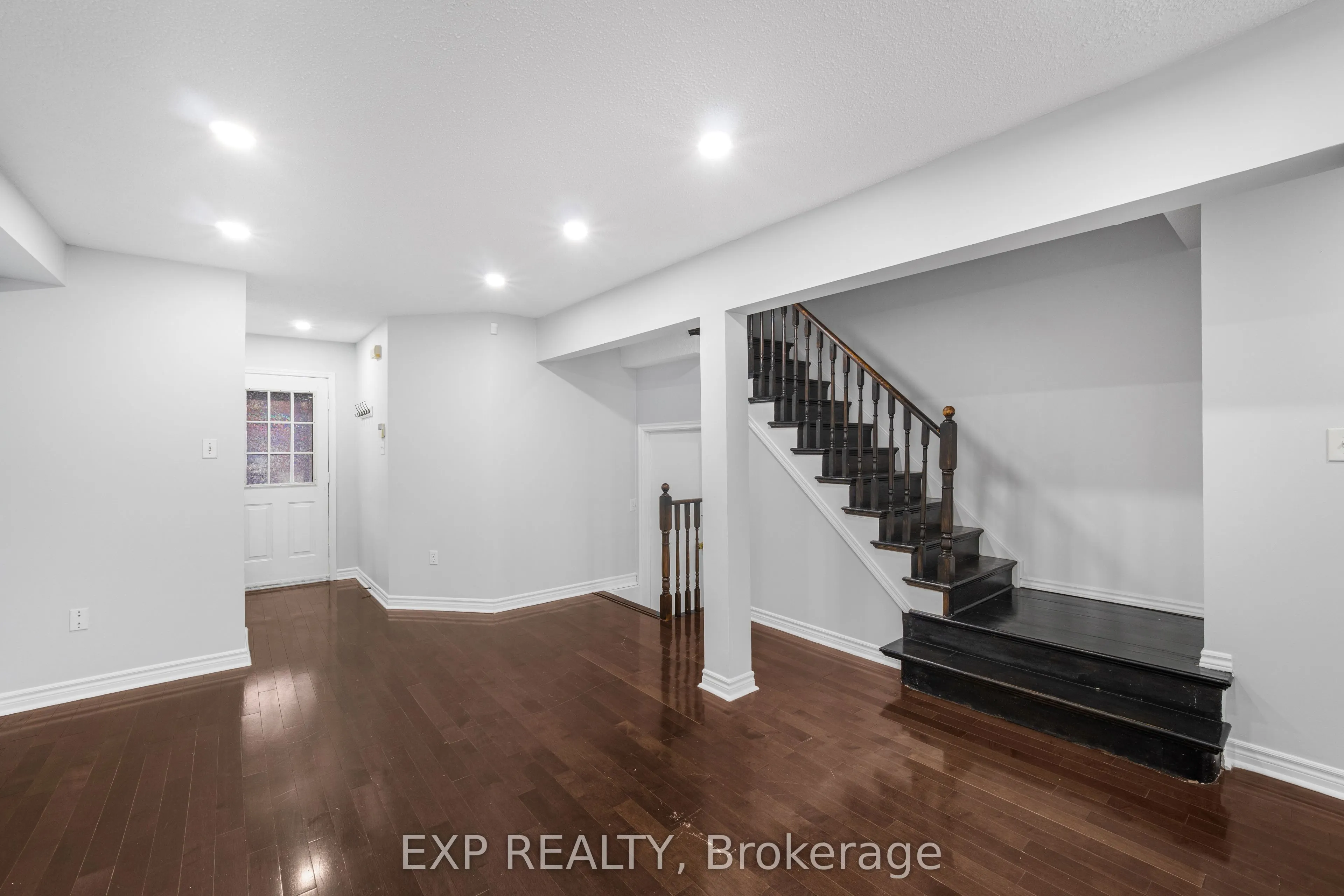 128 Olympia Crescent