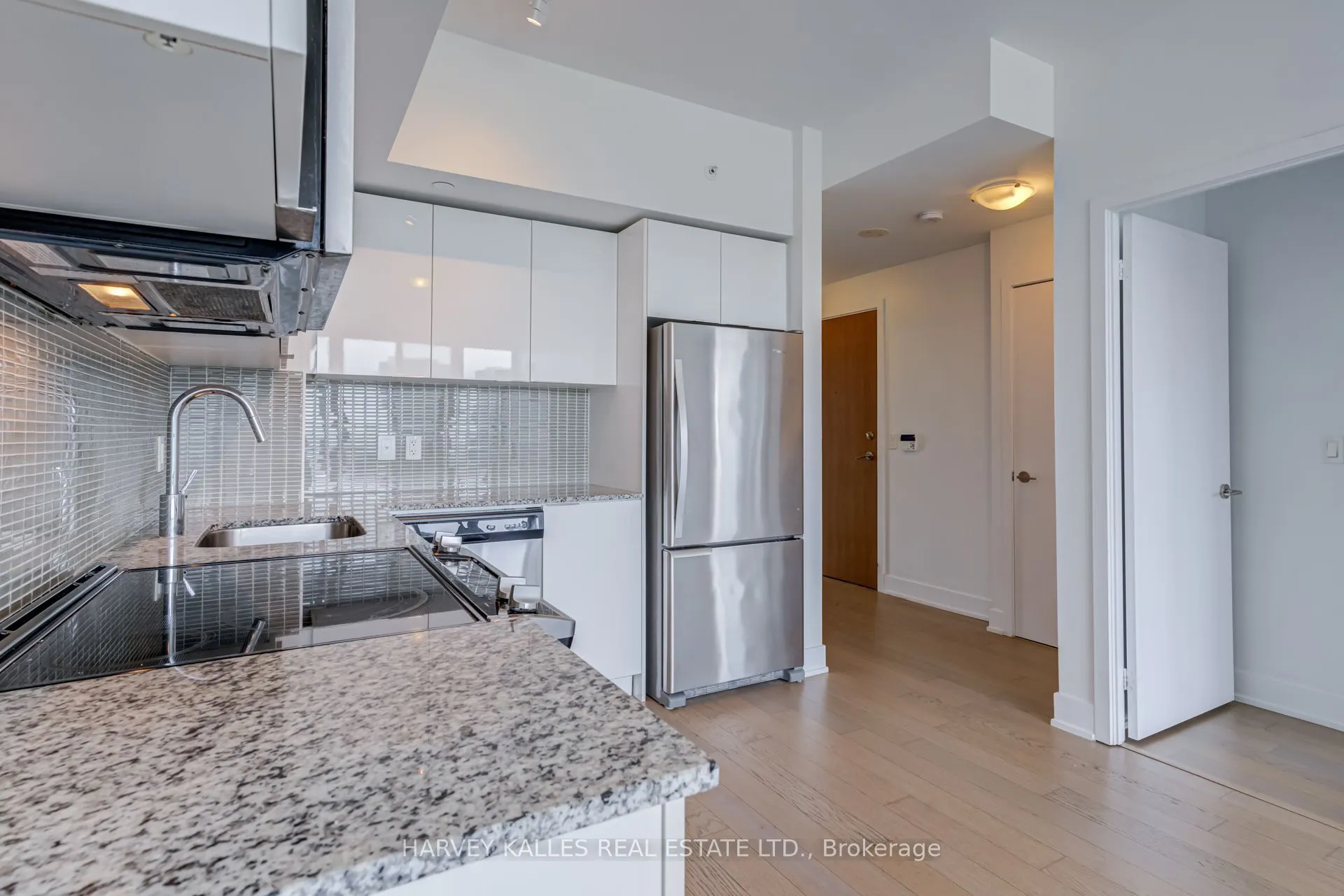 30 Shore Breeze Drive #1822