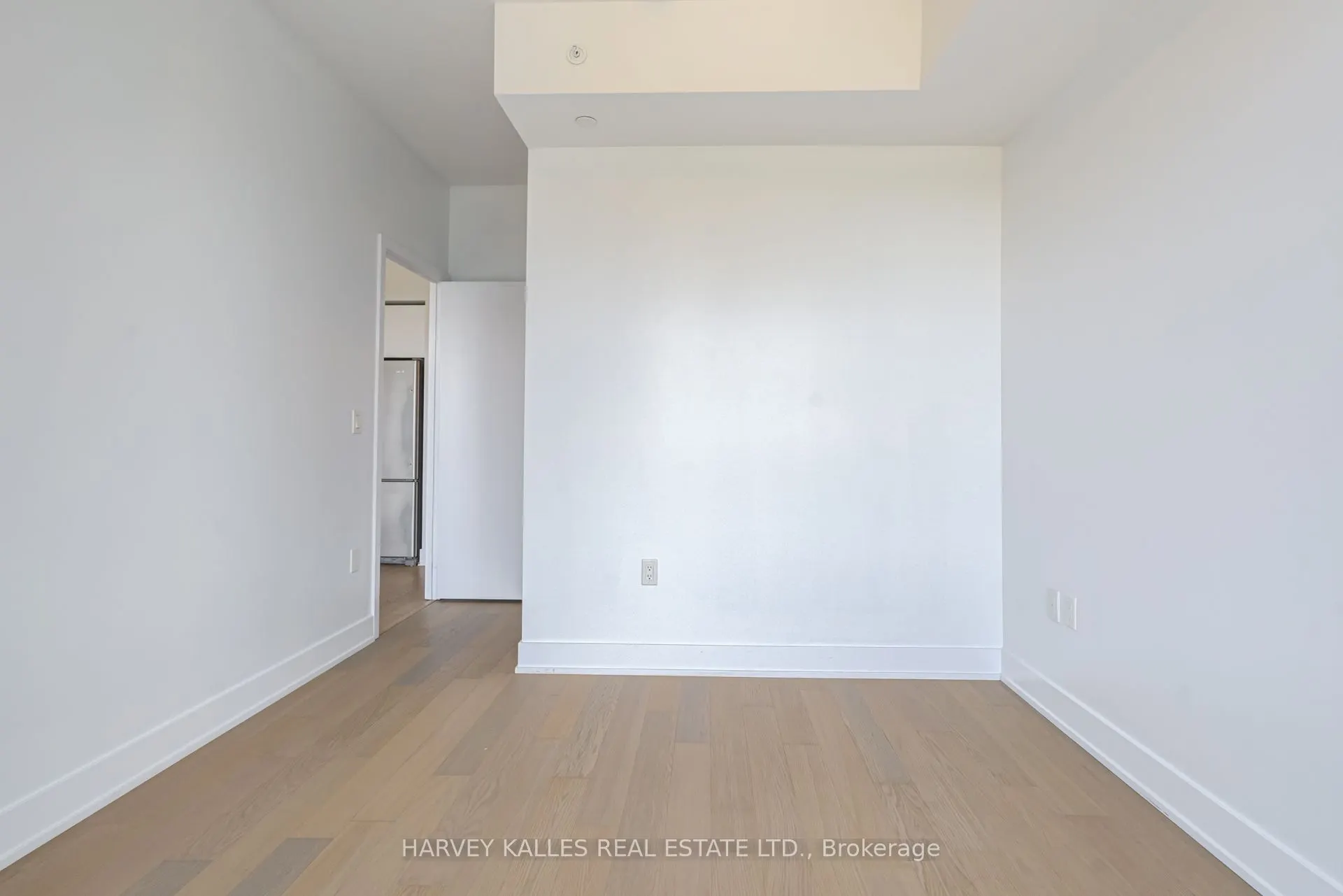30 Shore Breeze Drive #1822