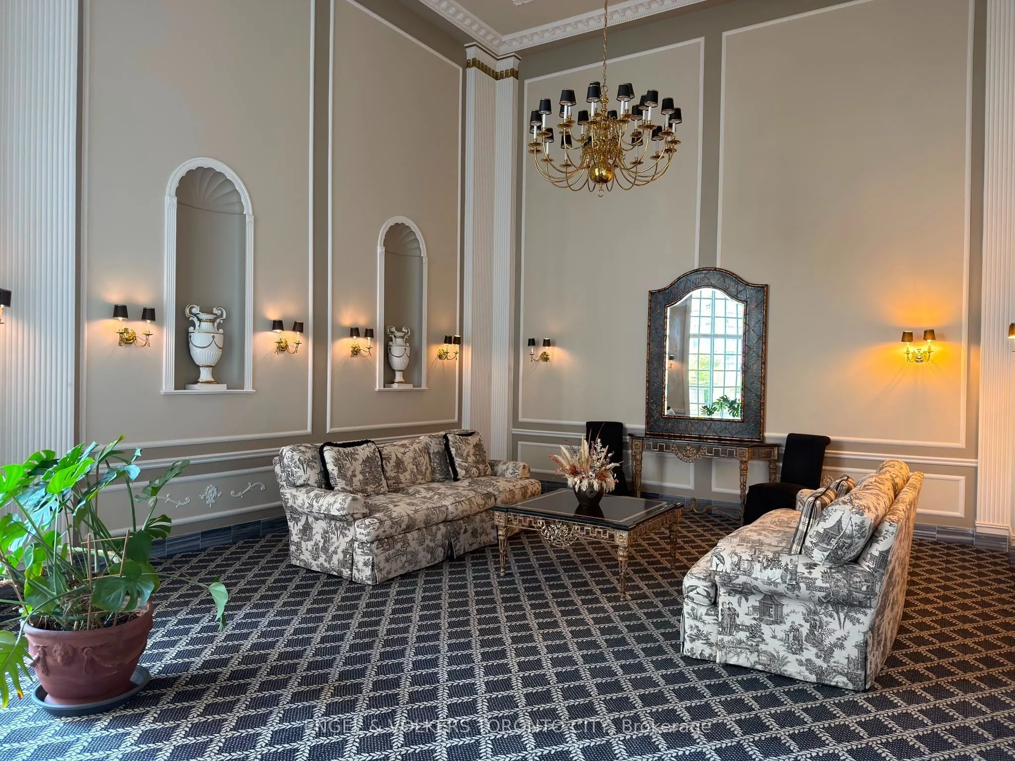 2285 Lake Shore Boulevard W #1204