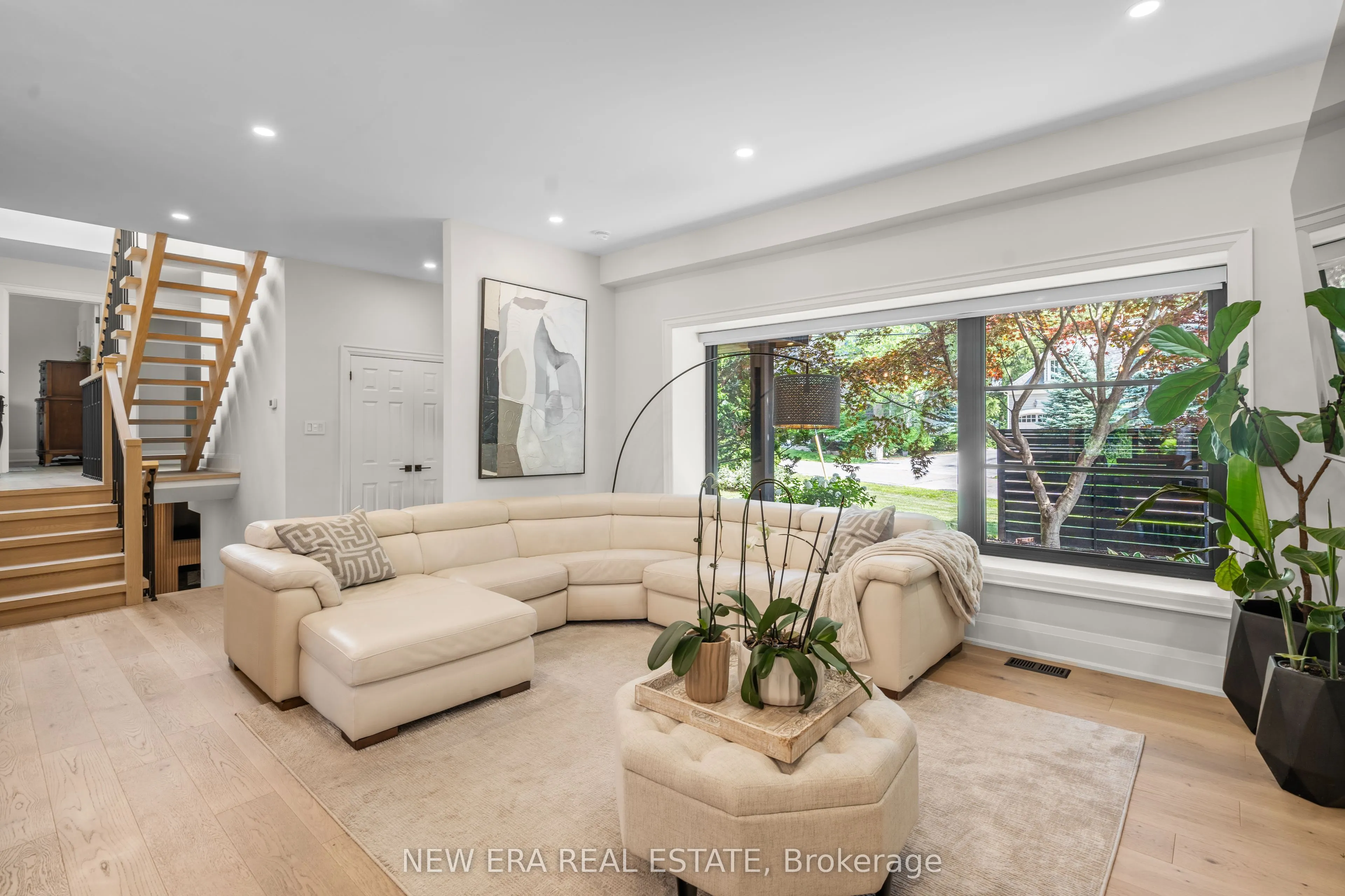 261 Pinetree Way