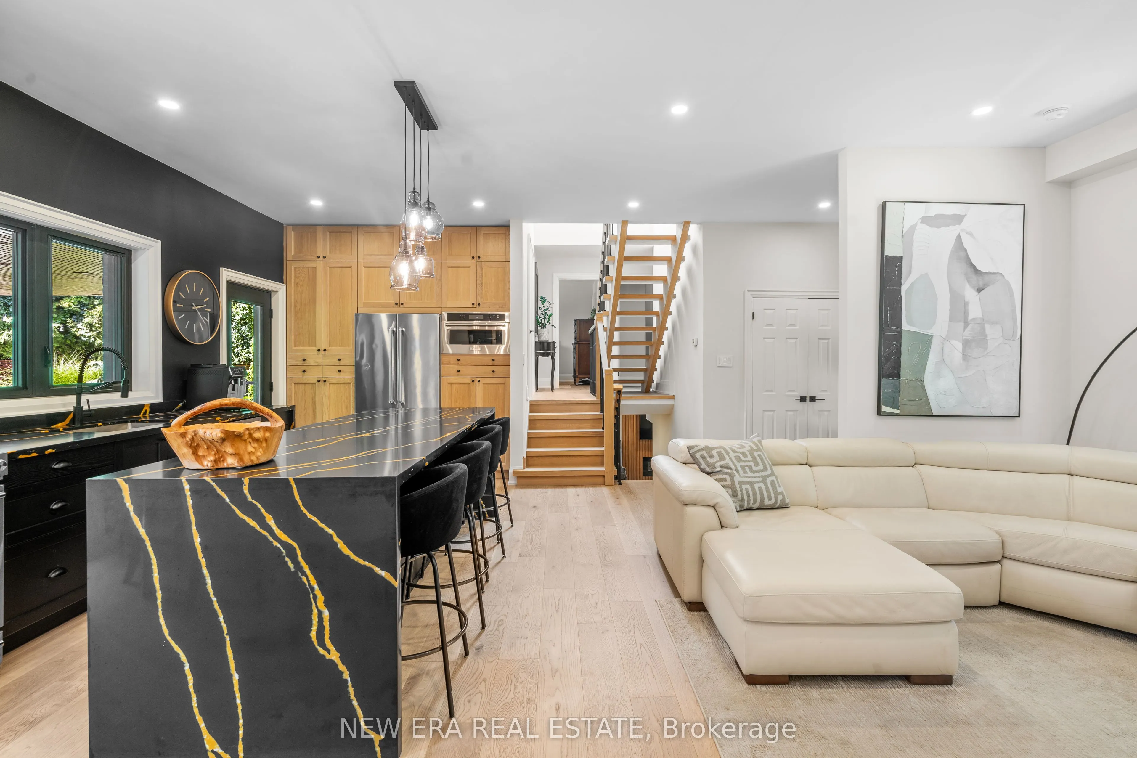 261 Pinetree Way