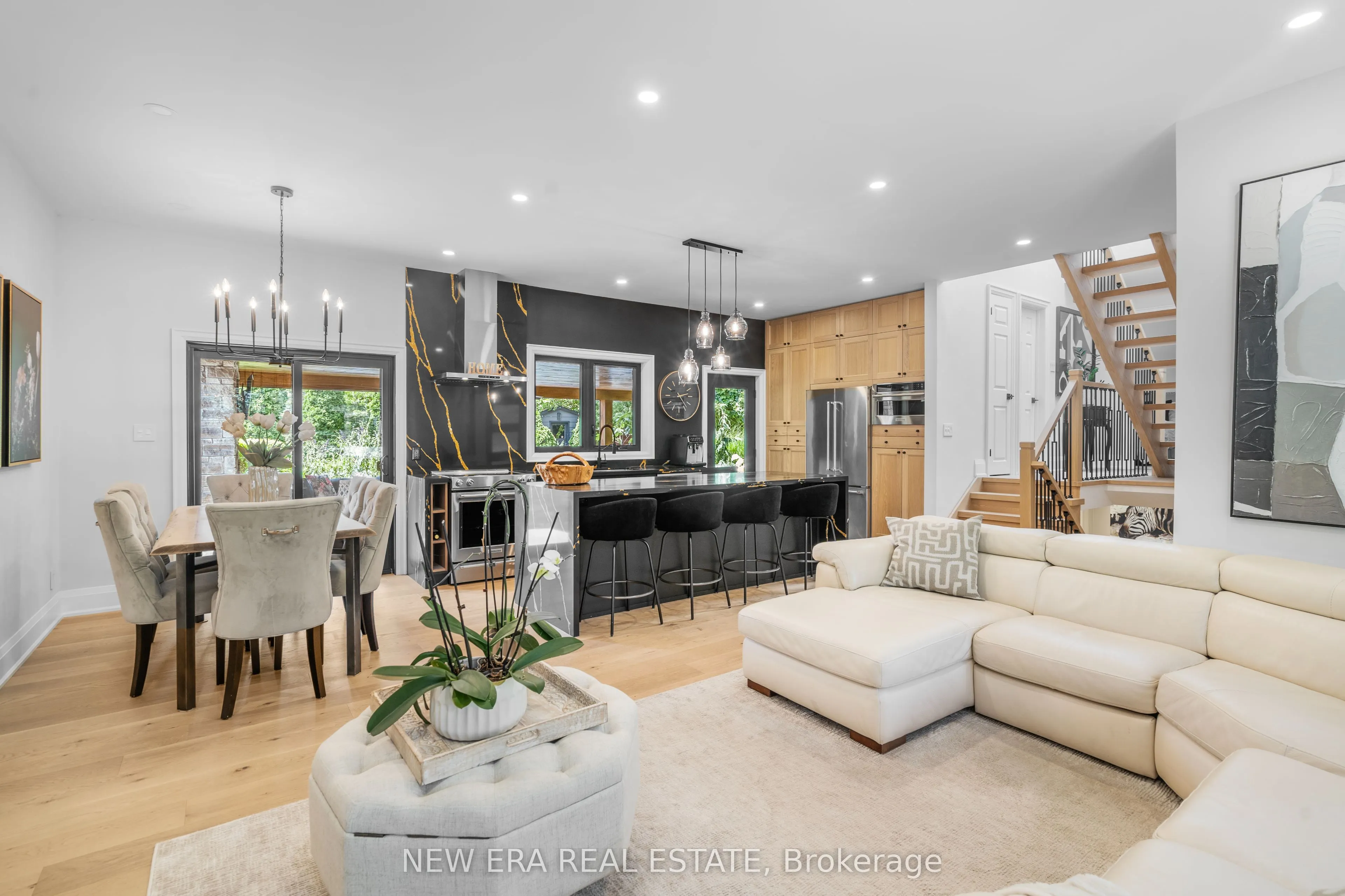 261 Pinetree Way
