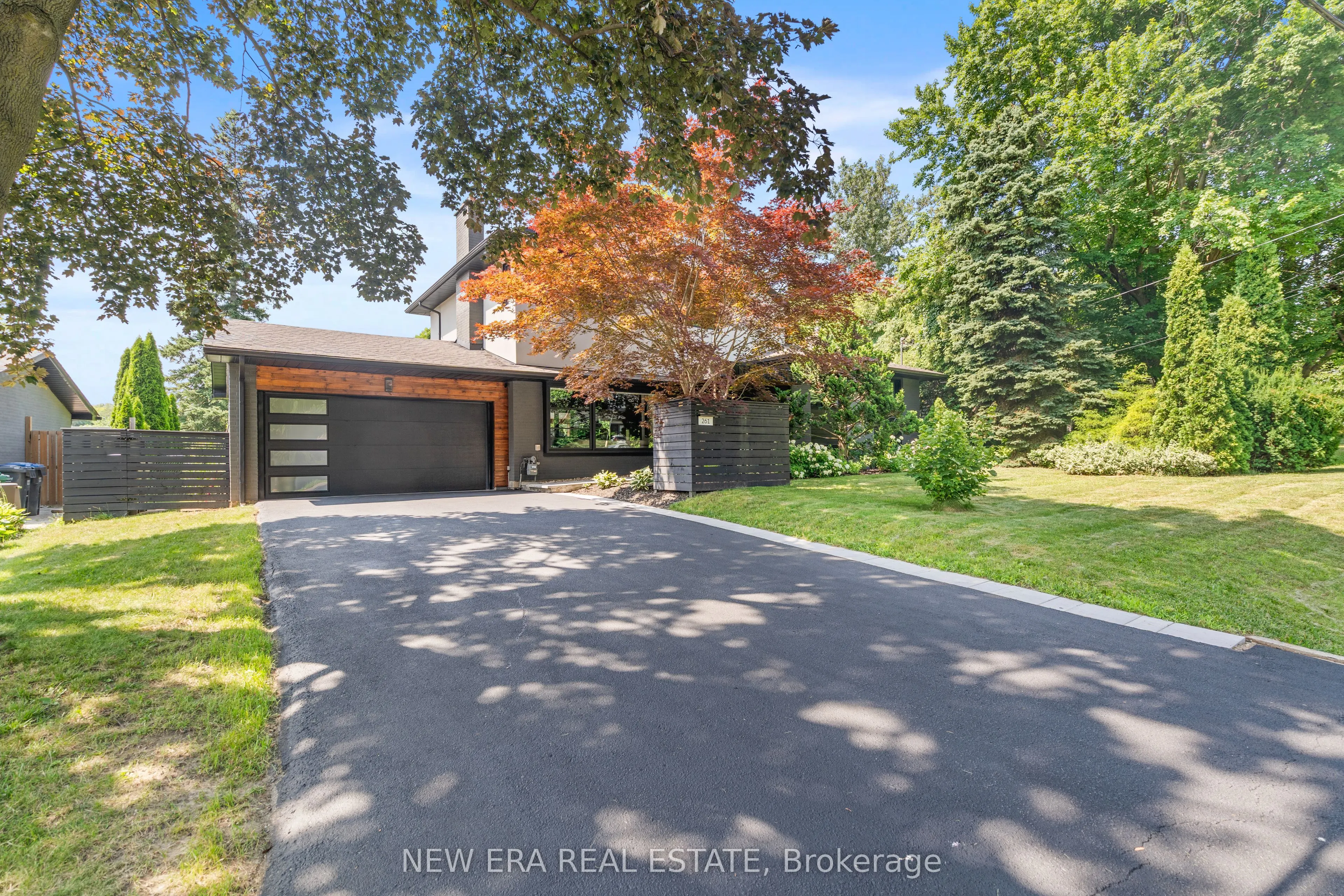 261 Pinetree Way
