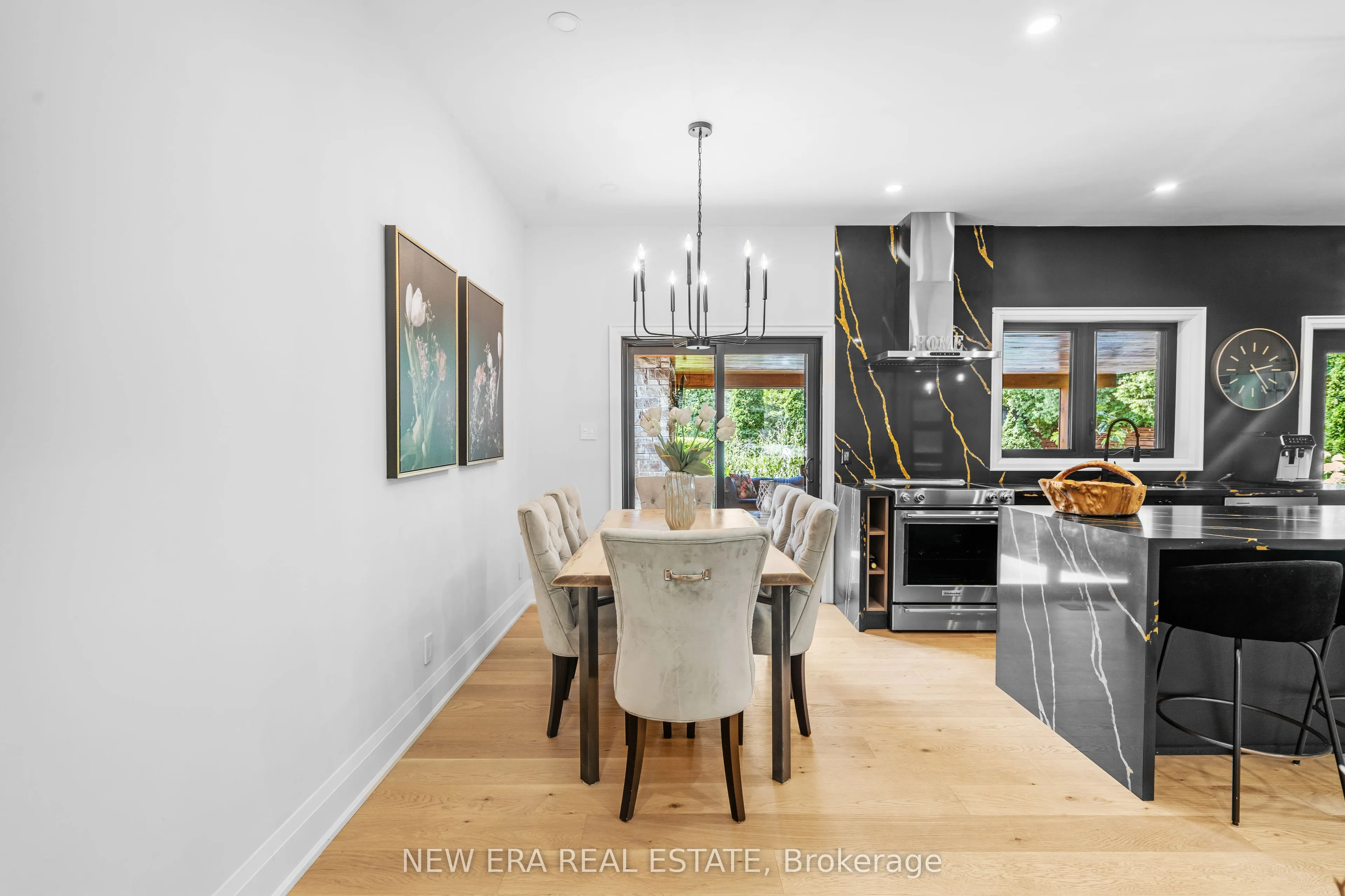261 Pinetree Way
