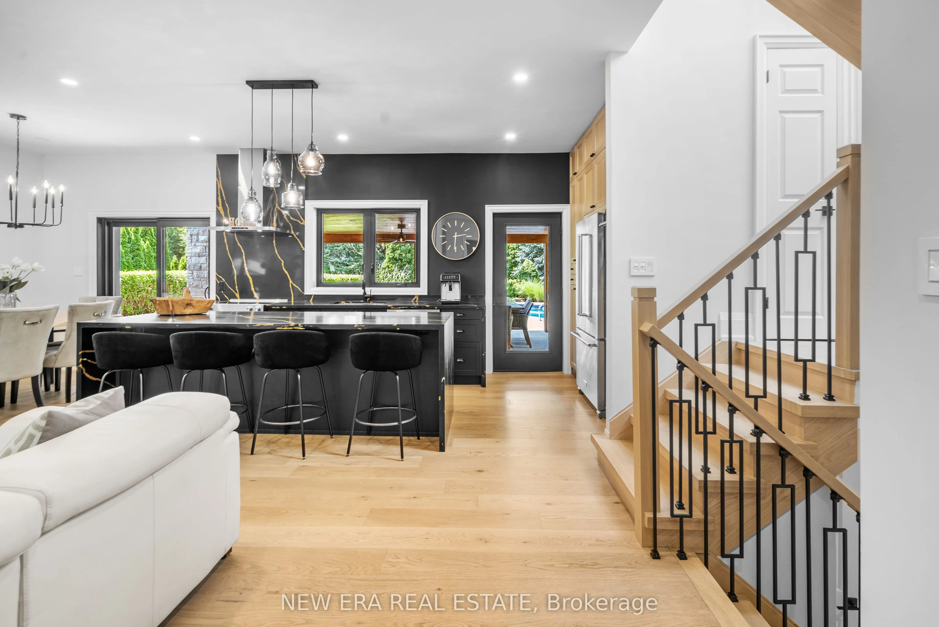261 Pinetree Way