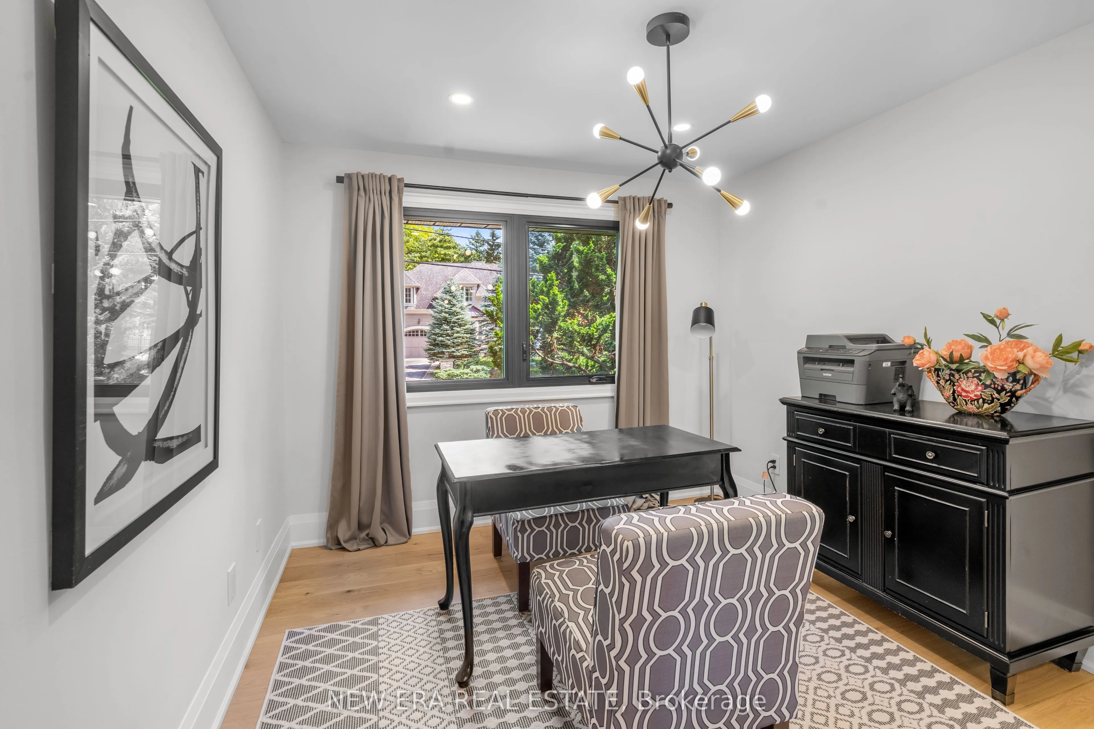 261 Pinetree Way