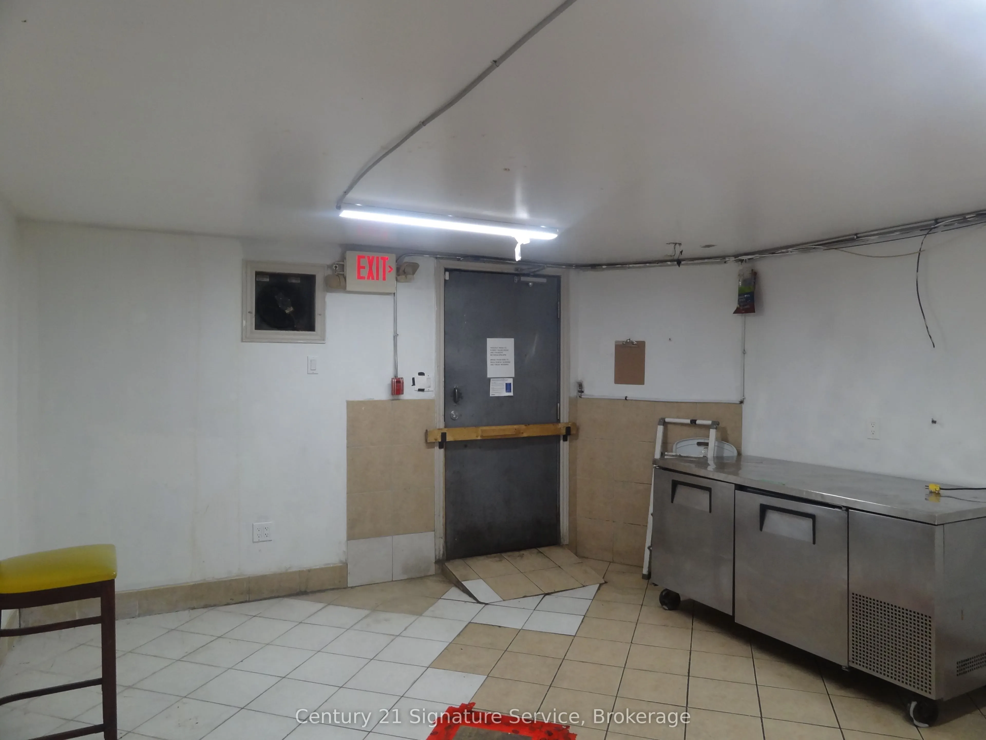 1376 Queen Street #Main Floor