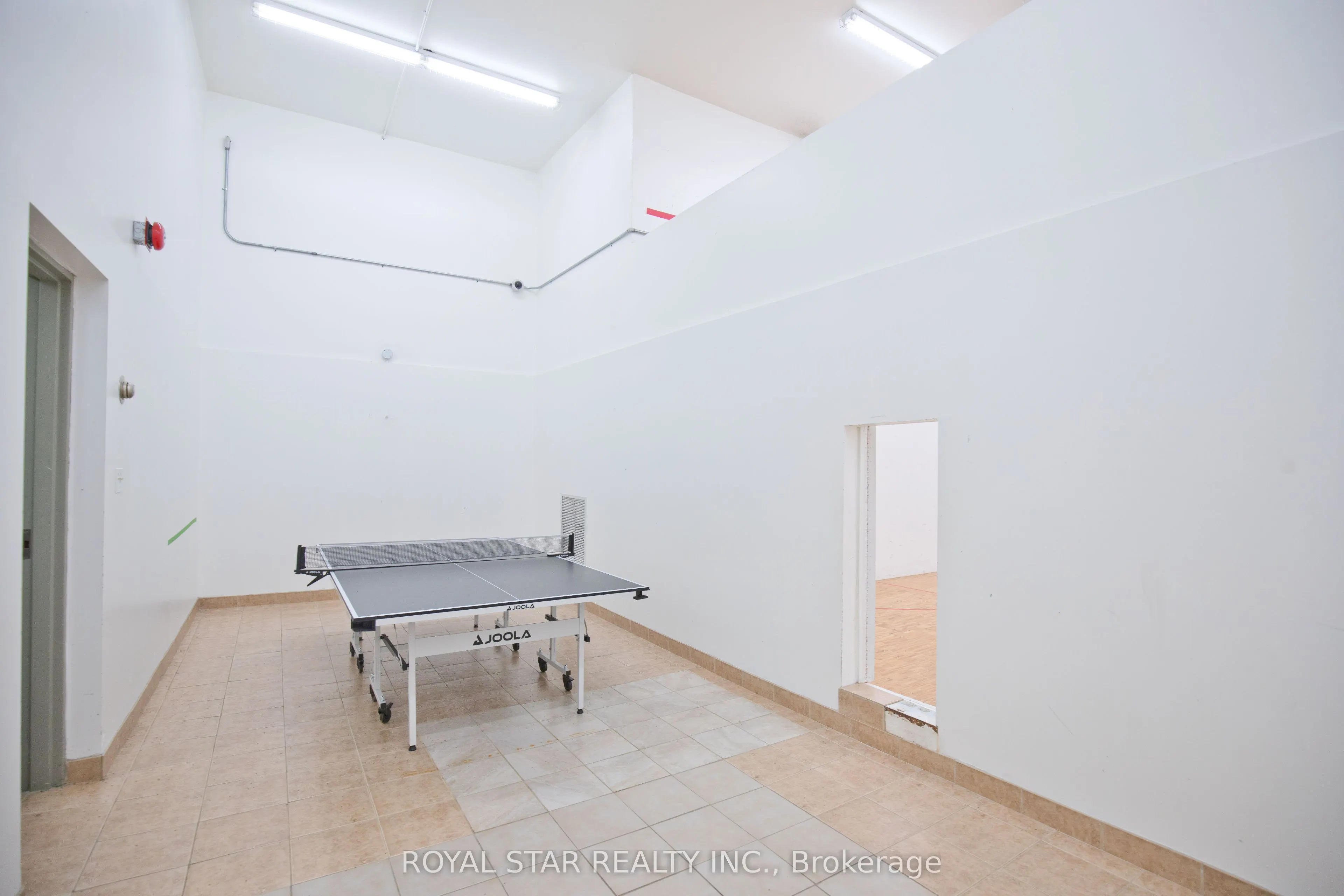 1535 Lakeshore Road E #1607